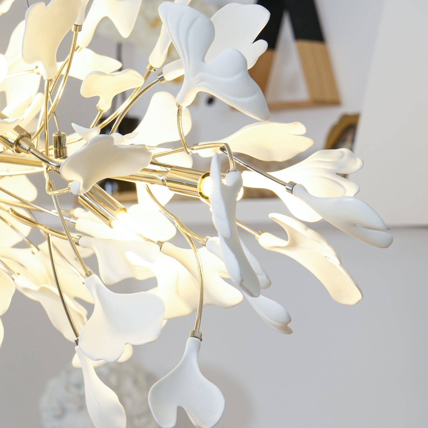 Gingko Chandelier N - Blowlighting
