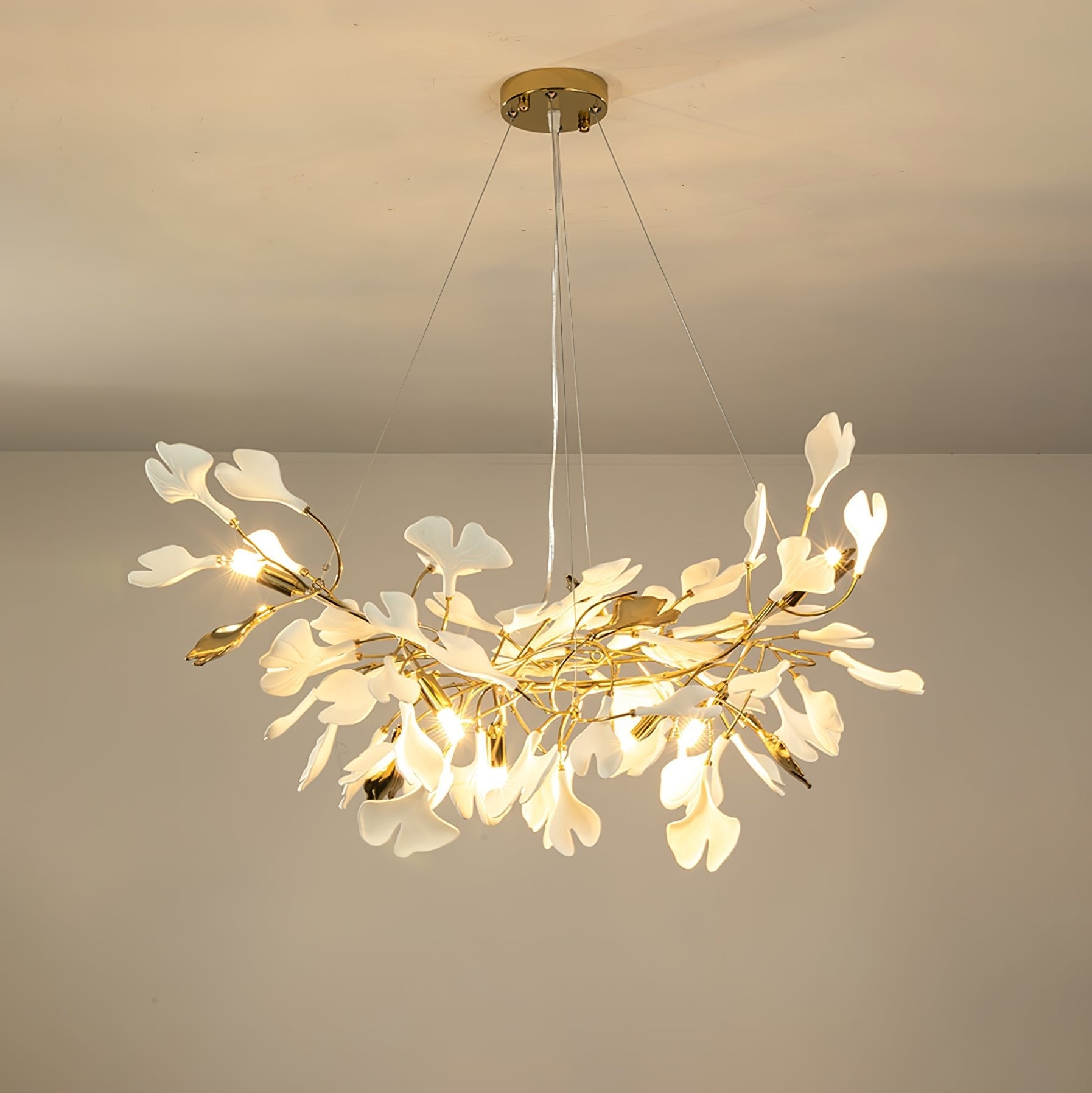 Ilvyniel Gingko Chandelier - Blowlighting