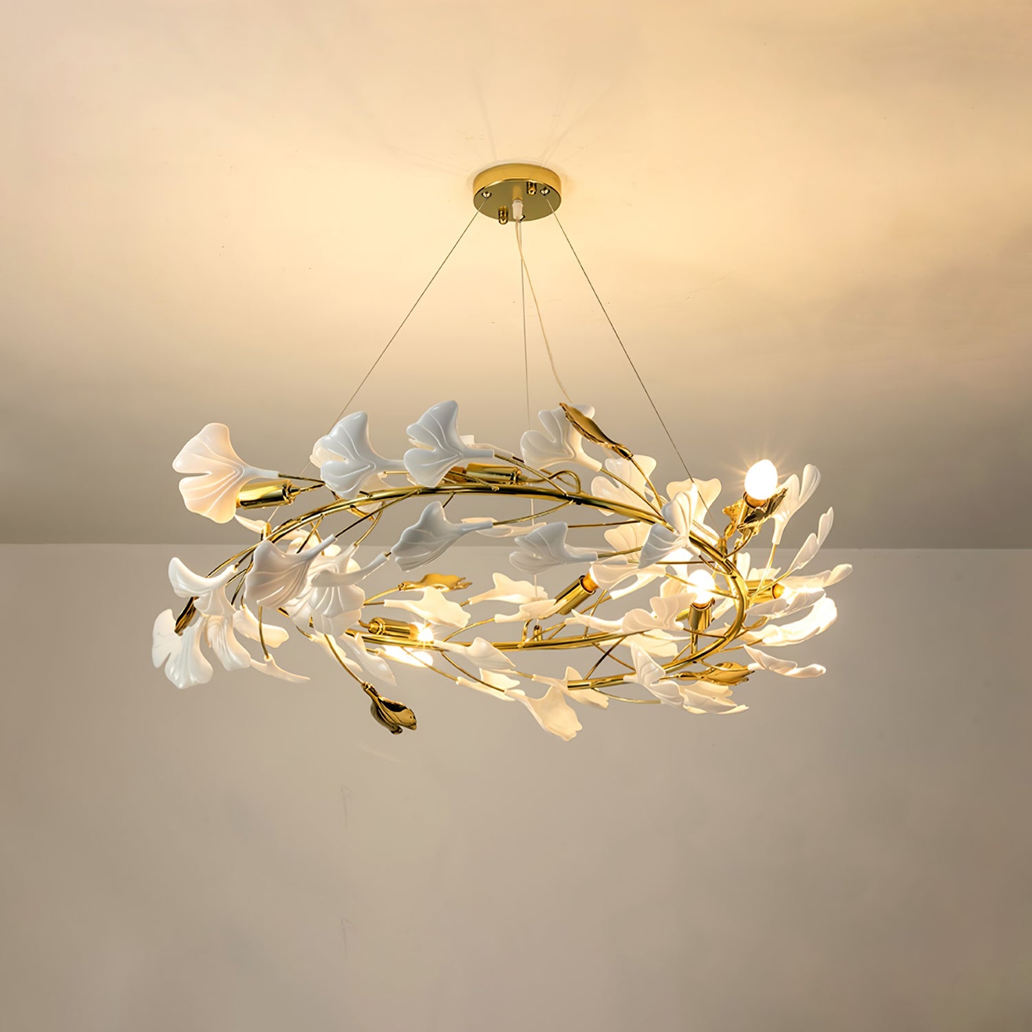 Ilvyniel Gingko Chandelier - Blowlighting