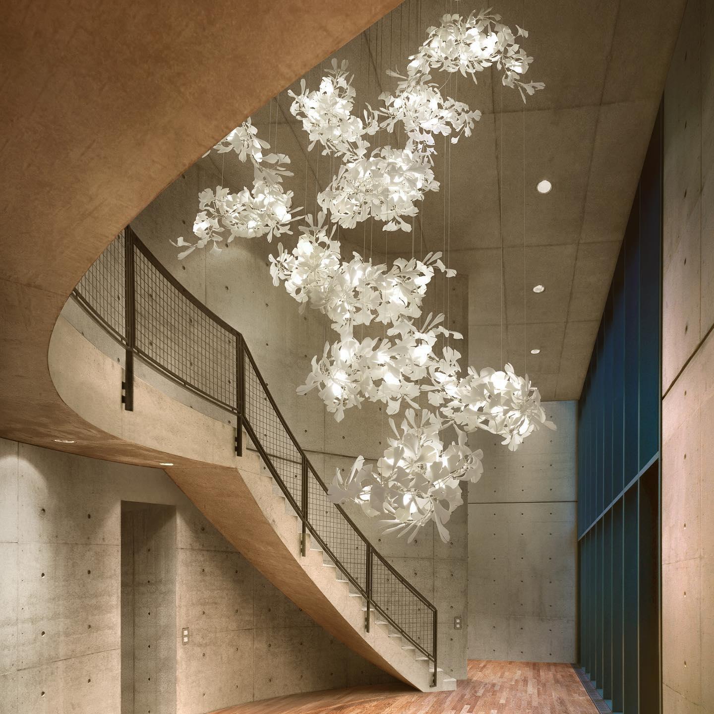Gingko Chandelier F - Blowlighting
