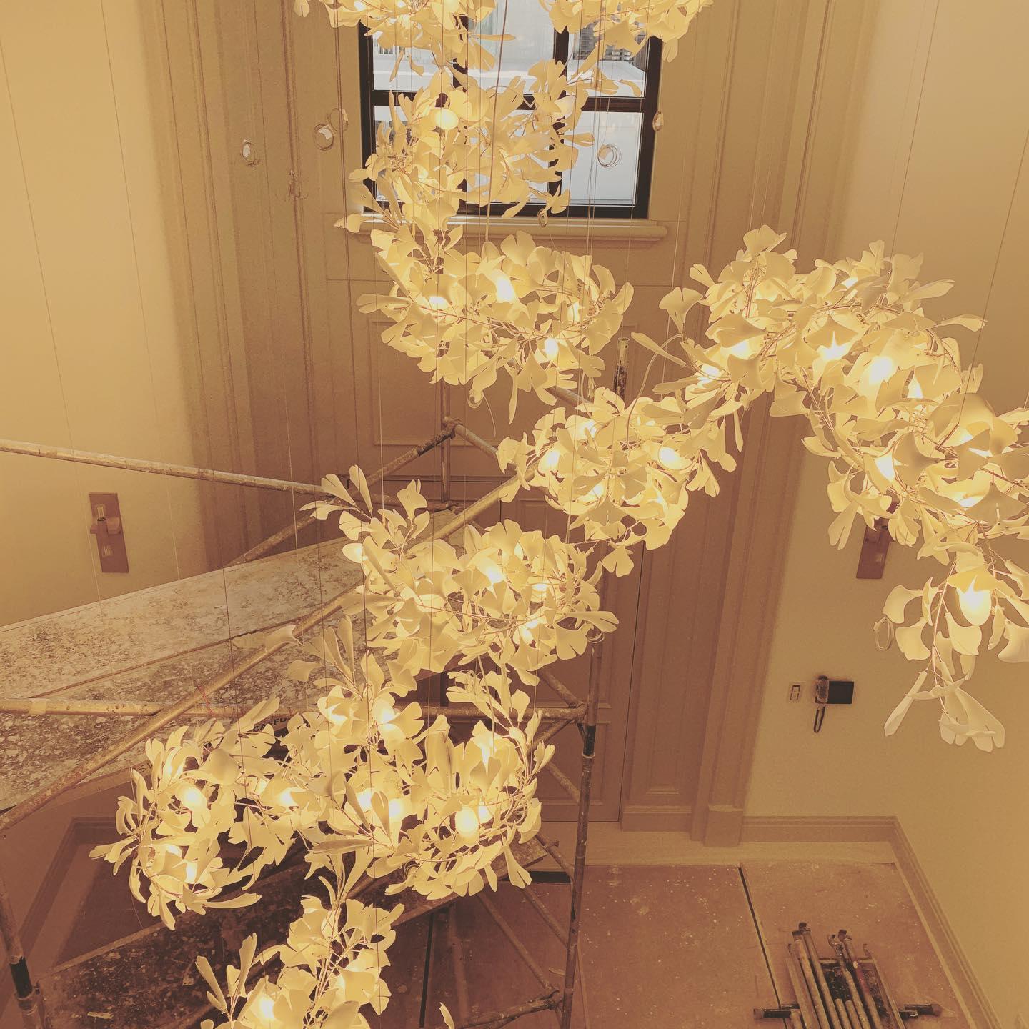 Gingko Chandelier C - Blowlighting