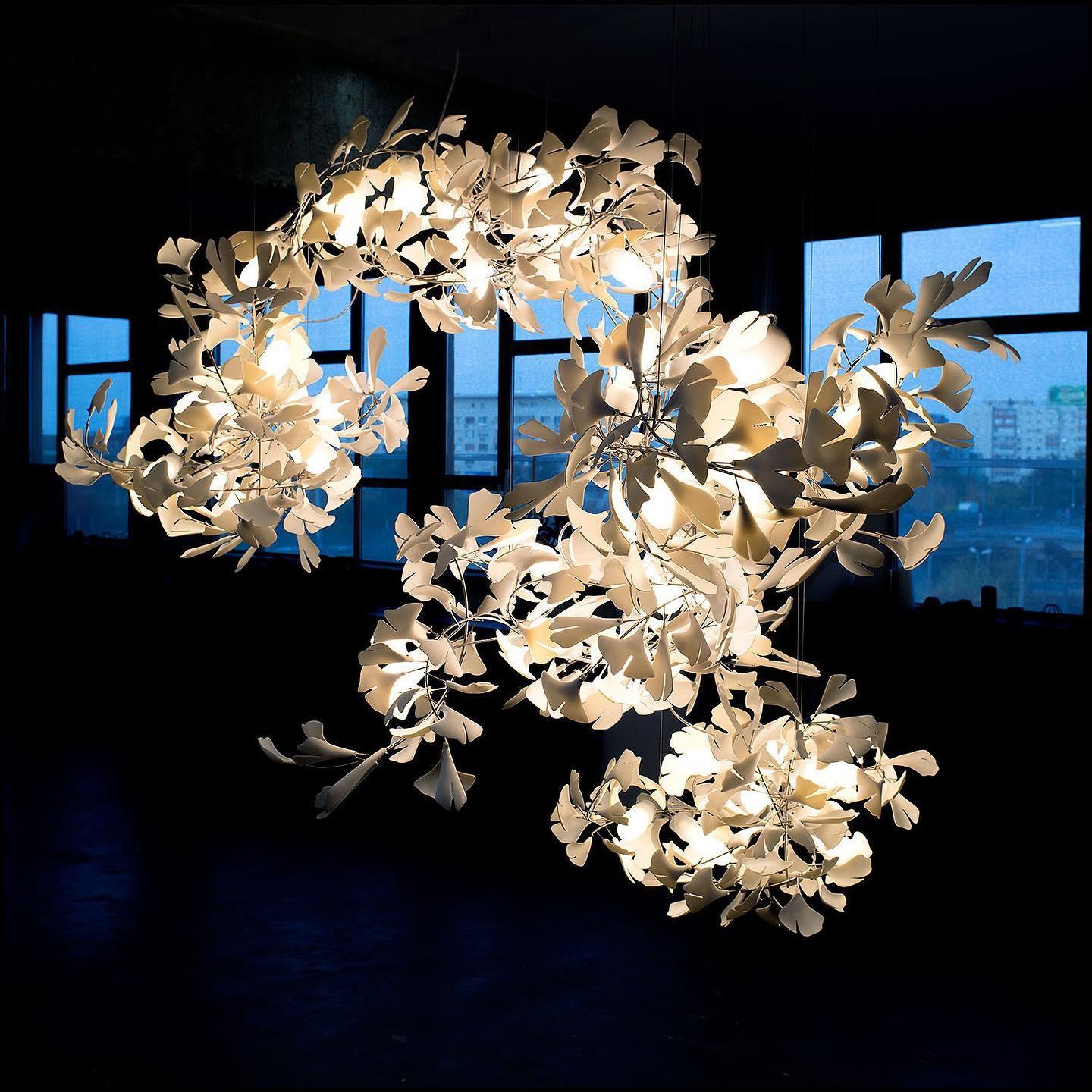 Gingko Chandelier C - Blowlighting