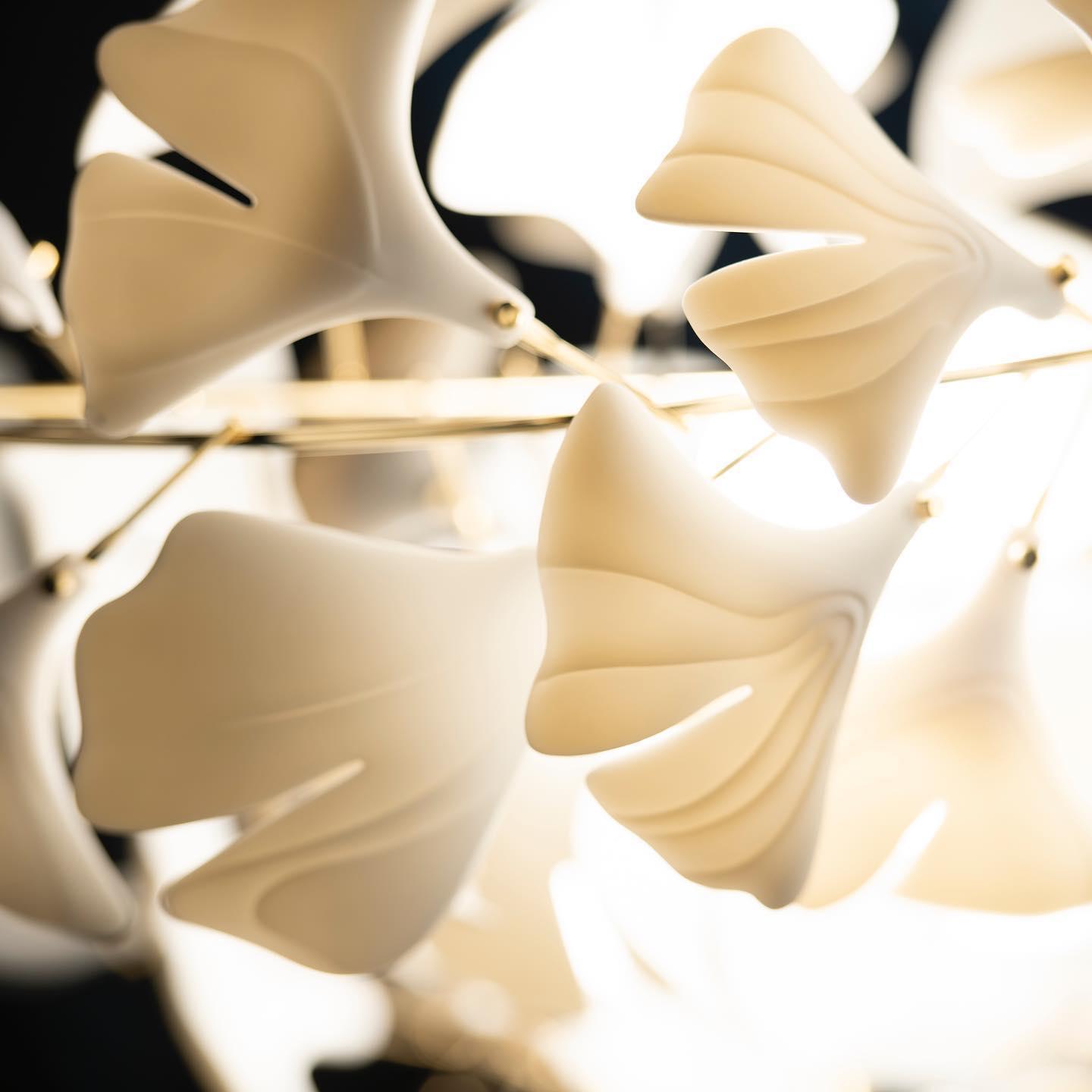 Gingko Chandelier C - Blowlighting