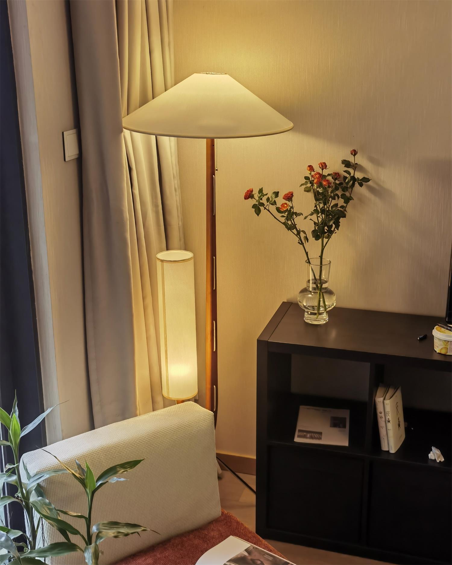Giraffe Floor Lamp - Blowlighting