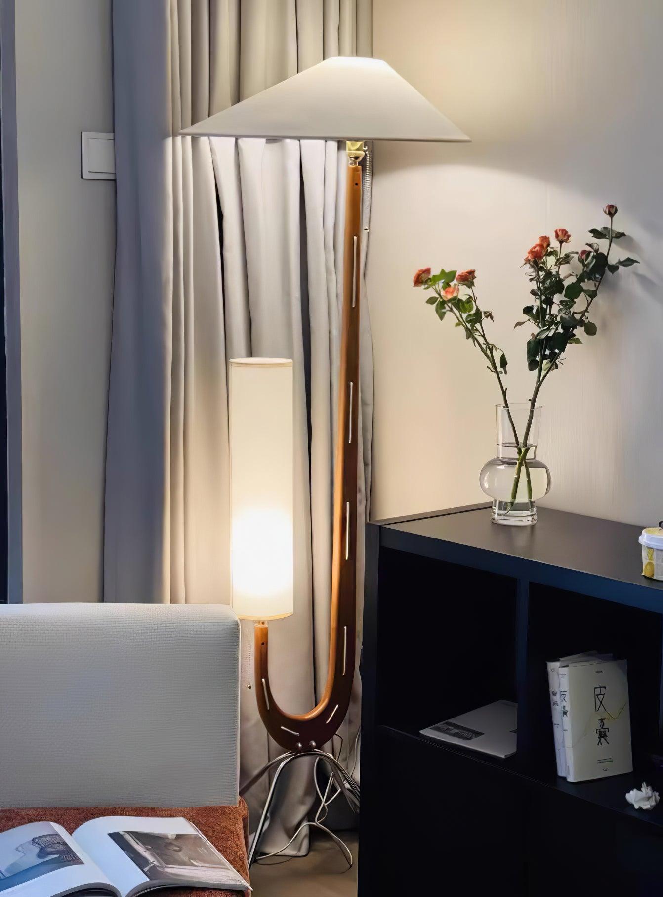 Giraffe Floor Lamp - Blowlighting