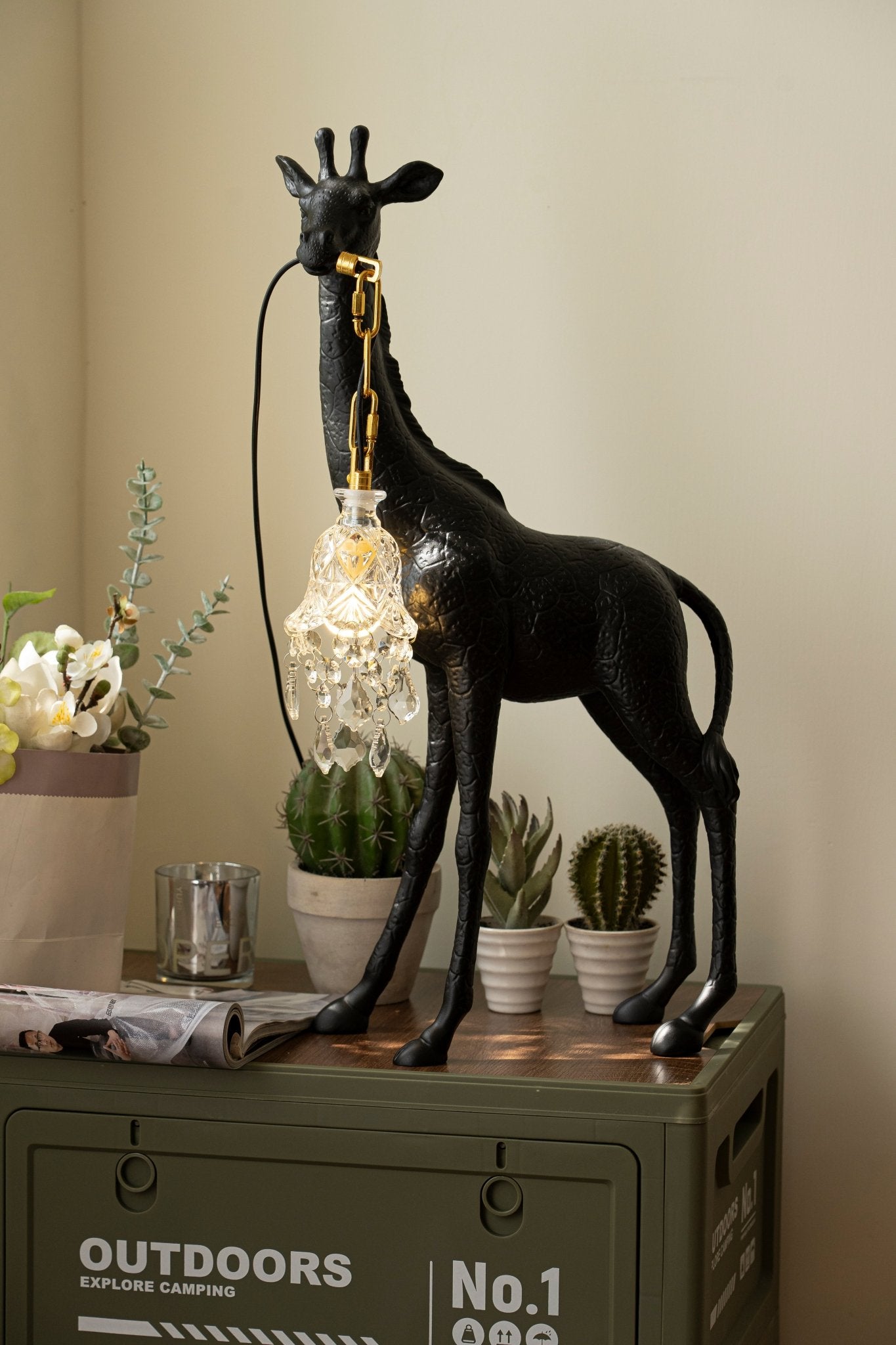 Giraffe Royale Sculpture Floor Lamp - Vakkerlight