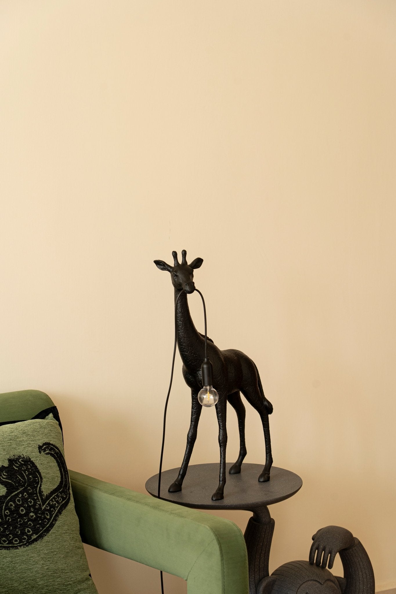 Giraffe Royale Sculpture Floor Lamp - Vakkerlight