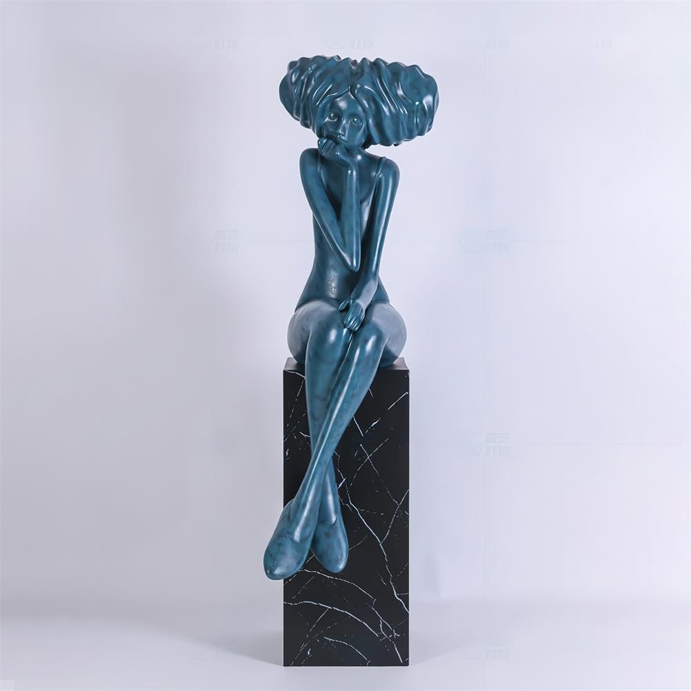 Girl Meditate Sculpture Ornaments - Blowlighting
