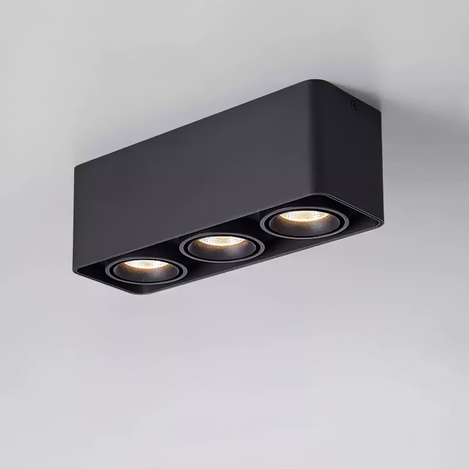 Giyan Surface Spotlight - Blowlighting