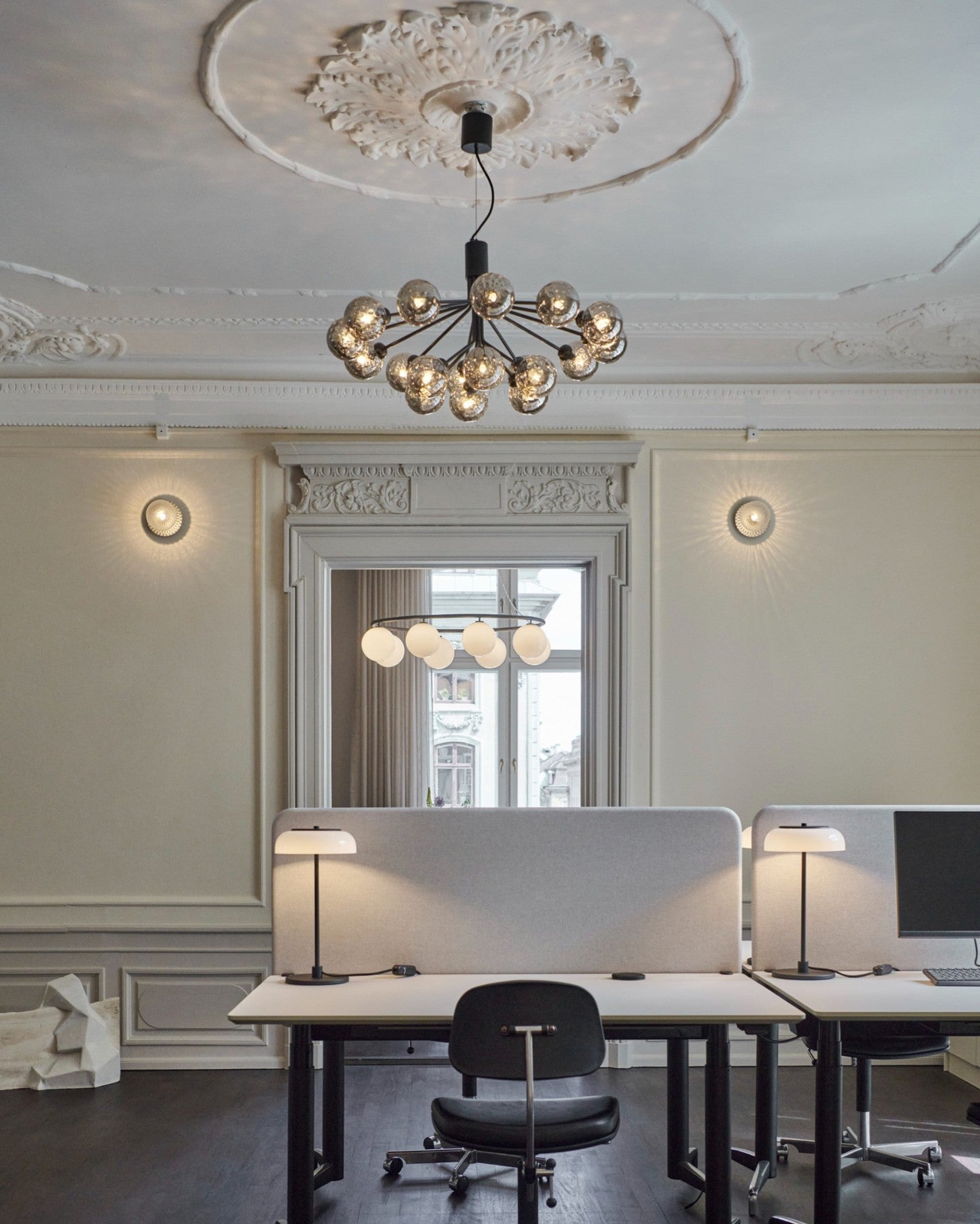 Glass Sphere Cluster Chandelier - Blowlighting