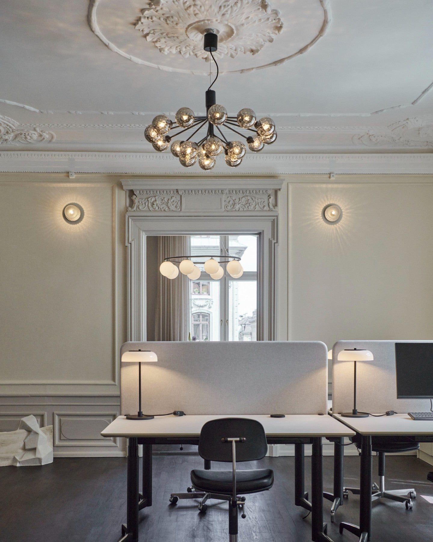 Glass Sphere Cluster Chandelier - Blowlighting