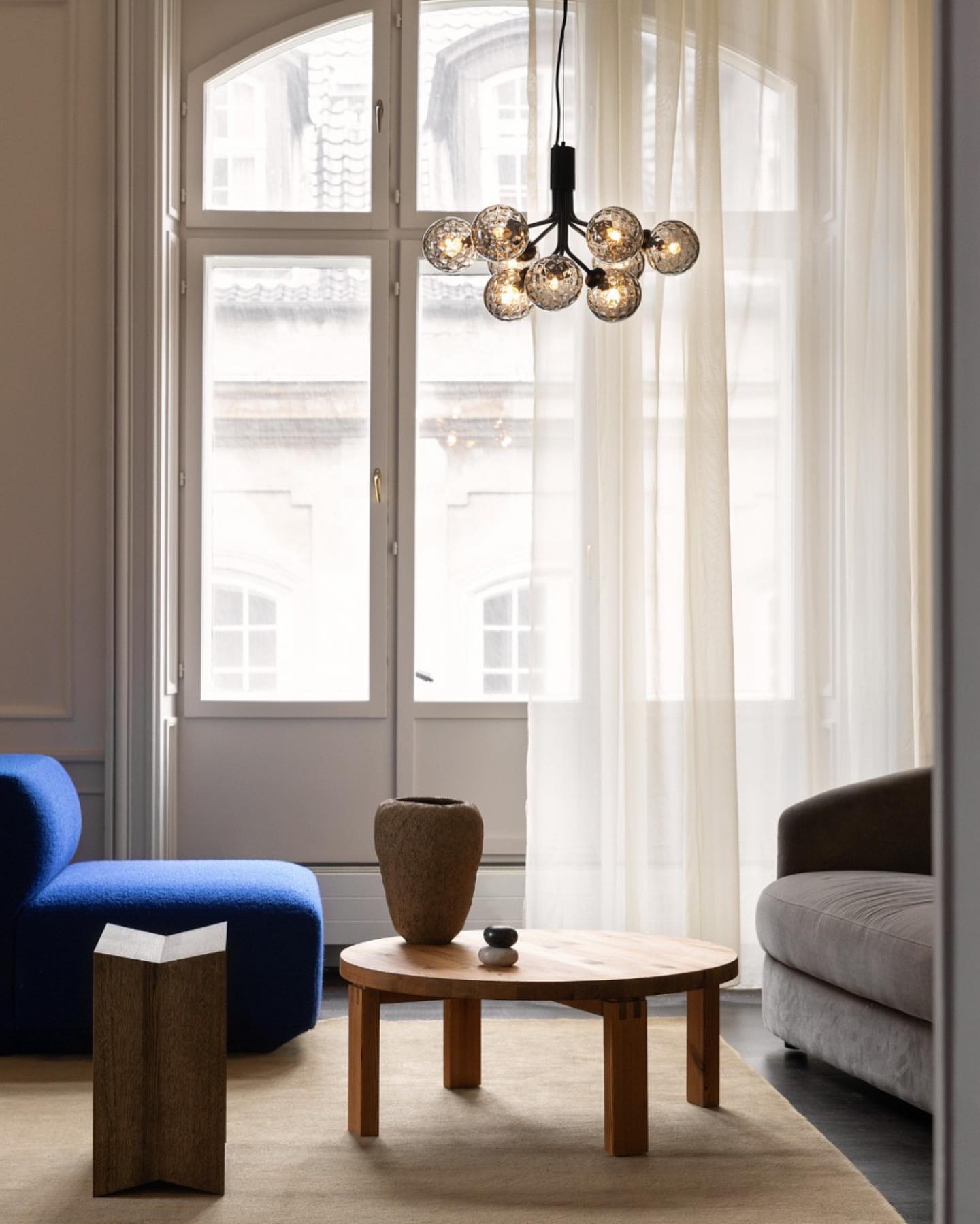 Glass Sphere Cluster Chandelier - Blowlighting
