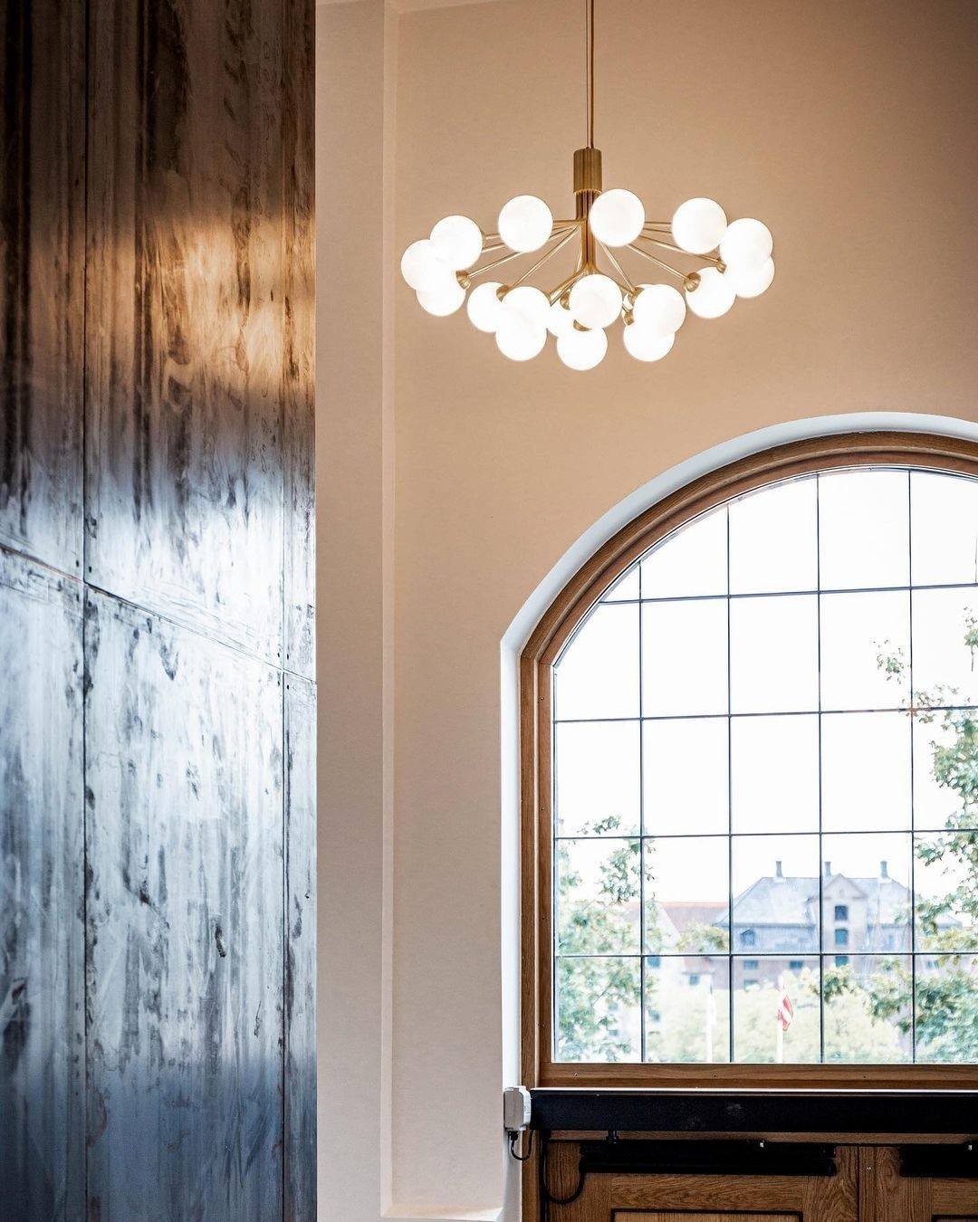 Glass Sphere Cluster Chandelier - Blowlighting