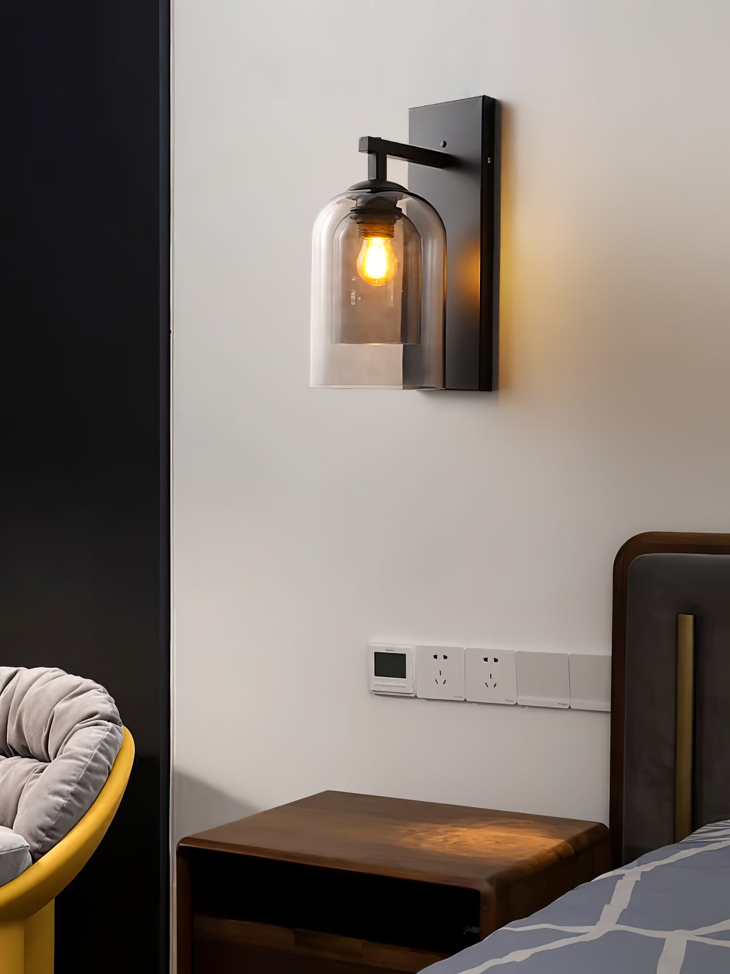 Glass Tubular Wall Lamp - Blowlighting
