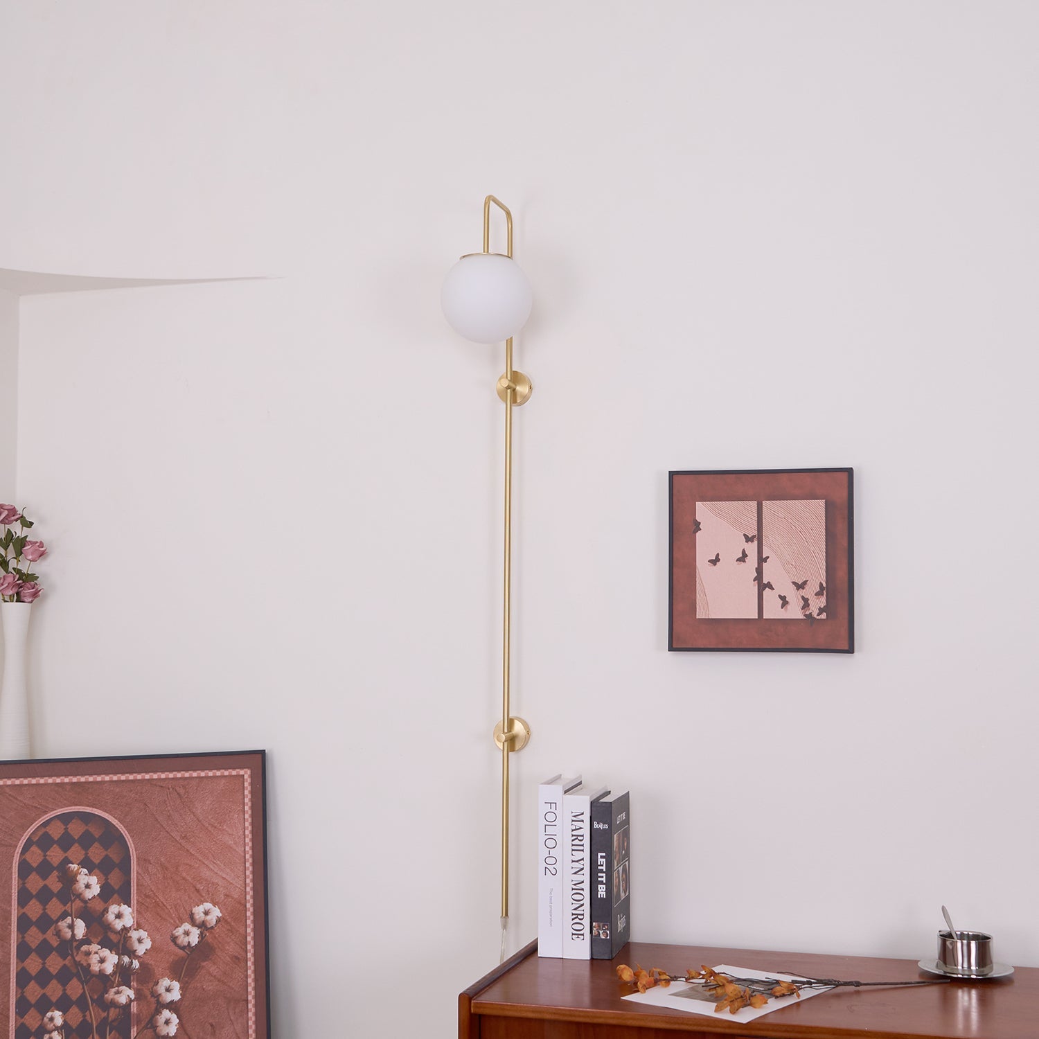 Globe Brass Plug-in Wall Sconce - Blowlighting
