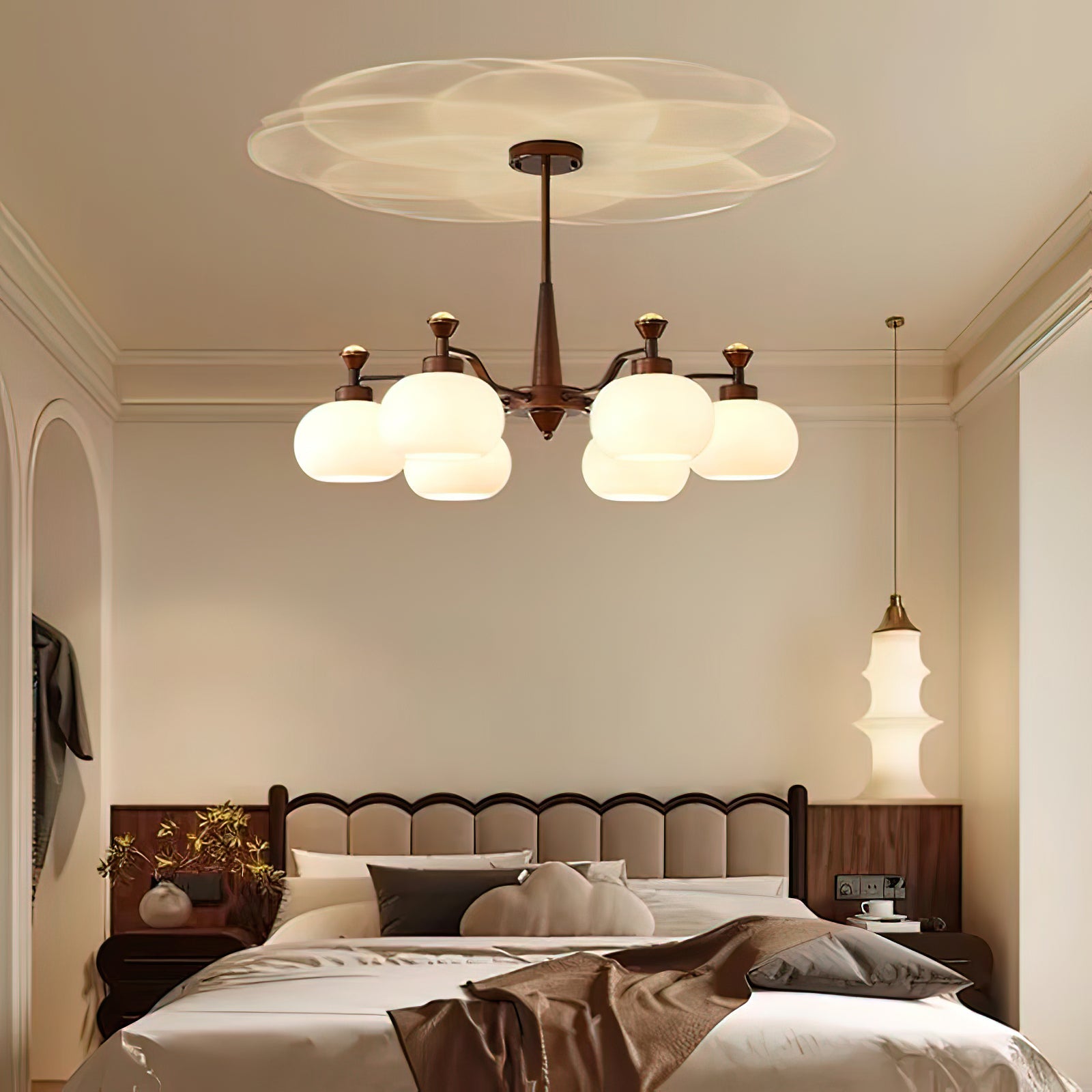 Aurora Chandelier Globe Spotlight - Blowlighting