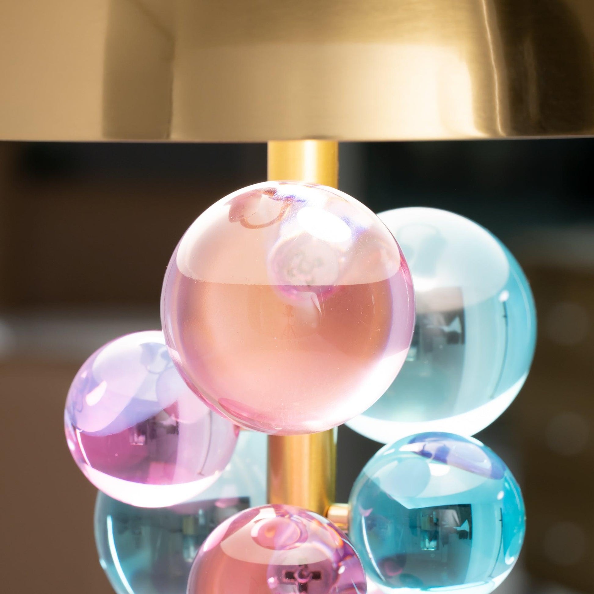 Globo Table Lamp - Blowlighting