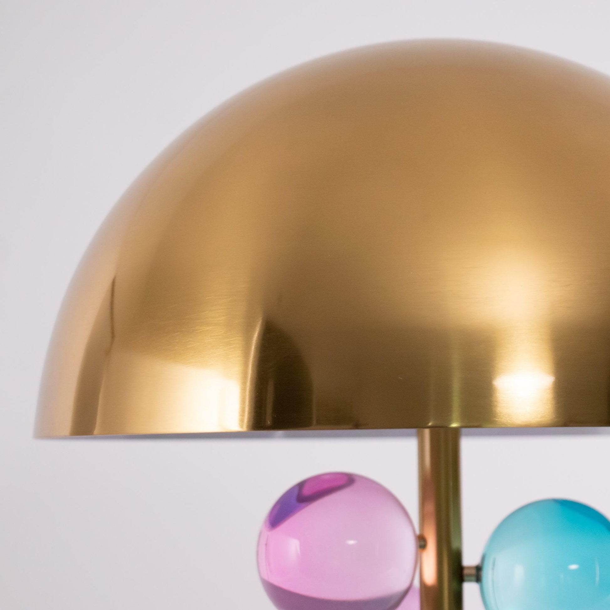 Globo Table Lamp - Blowlighting