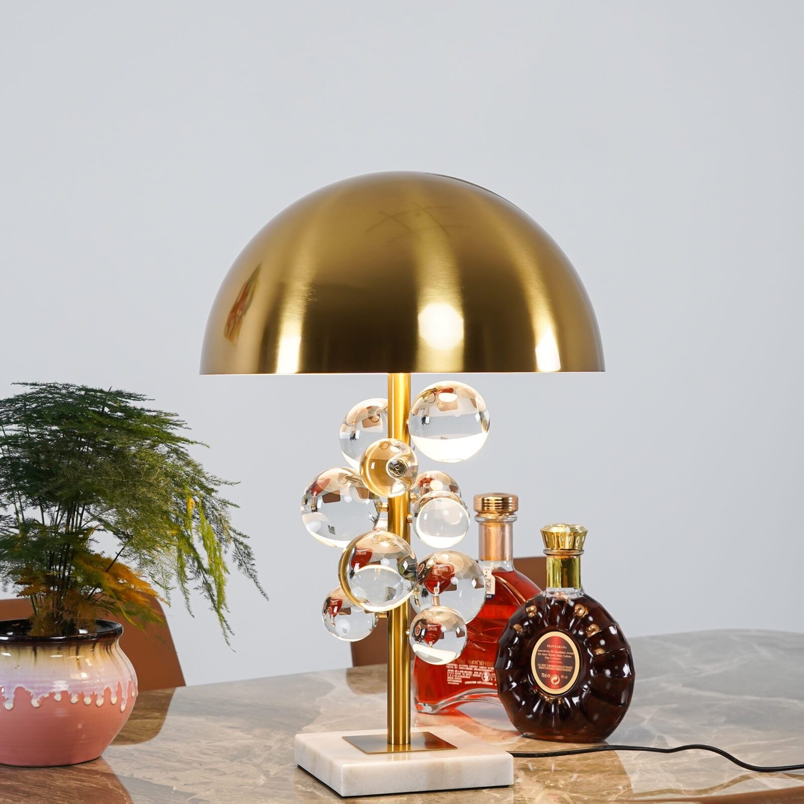 Globo Table Lamp - Blowlighting