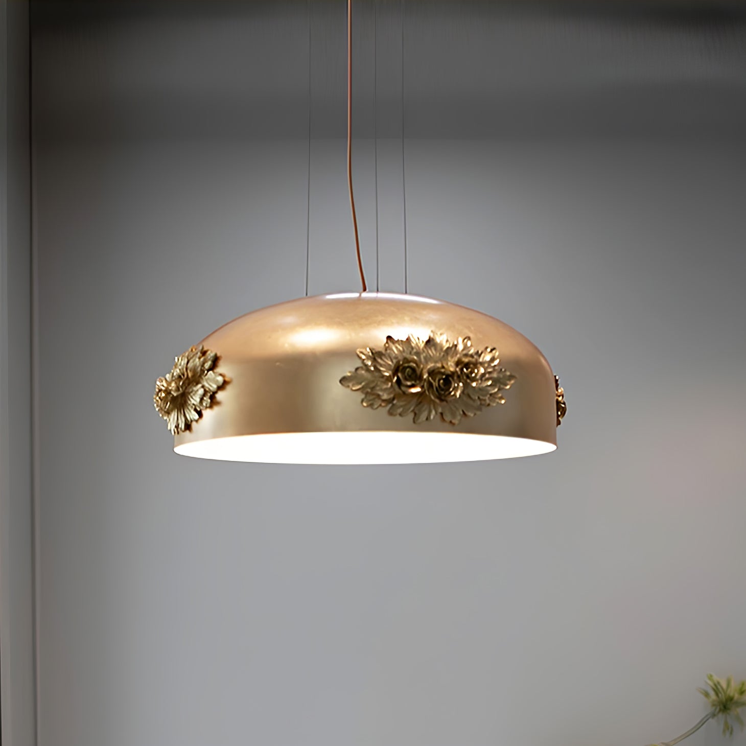 Gold Tuzzi Pendant Light - Blowlighting