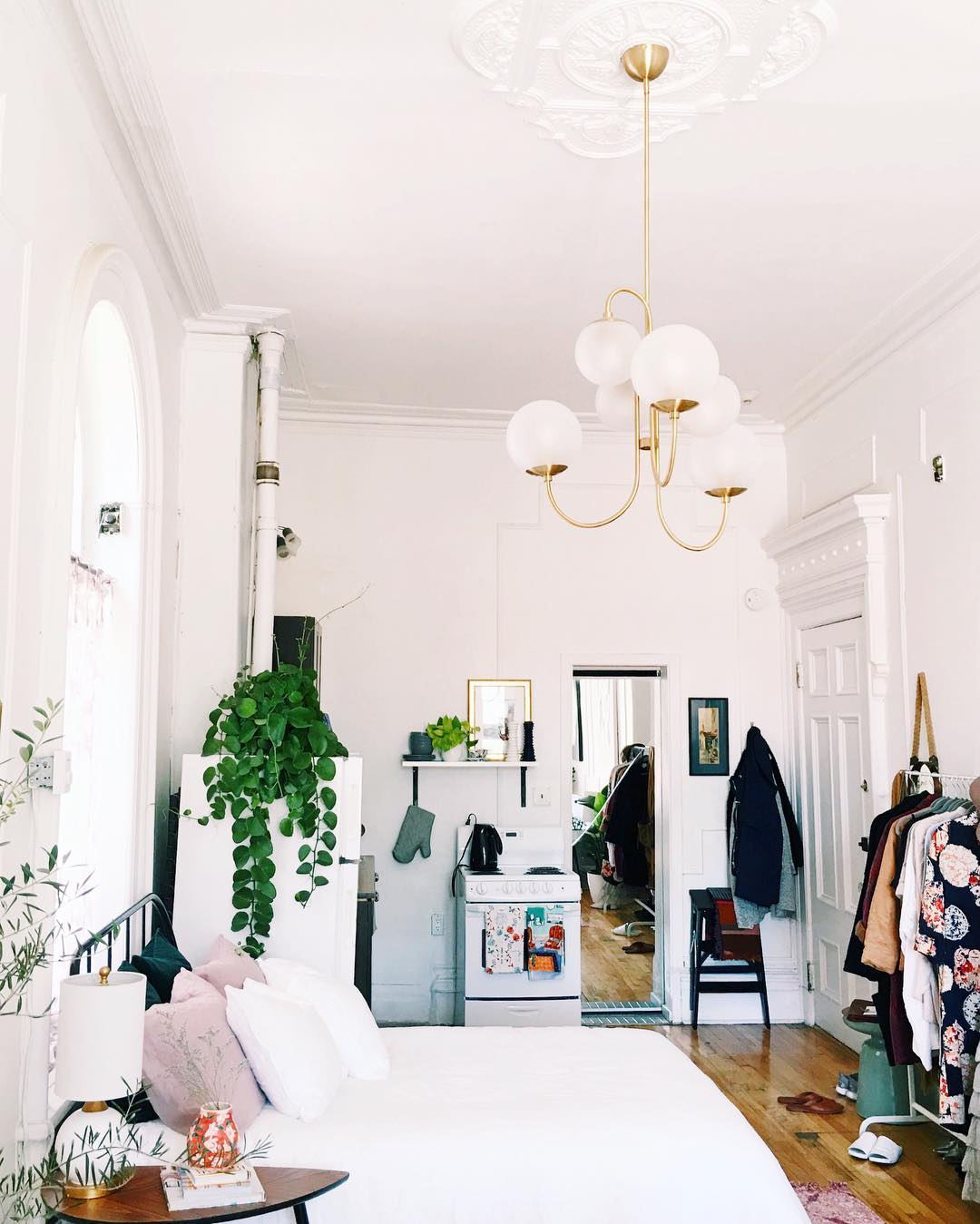 Gooseneck Chandelier - Blowlighting