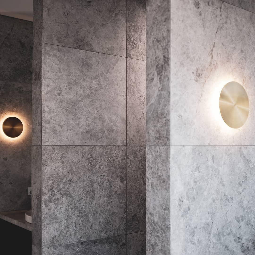 Gossa Wall Lamp - Blowlighting