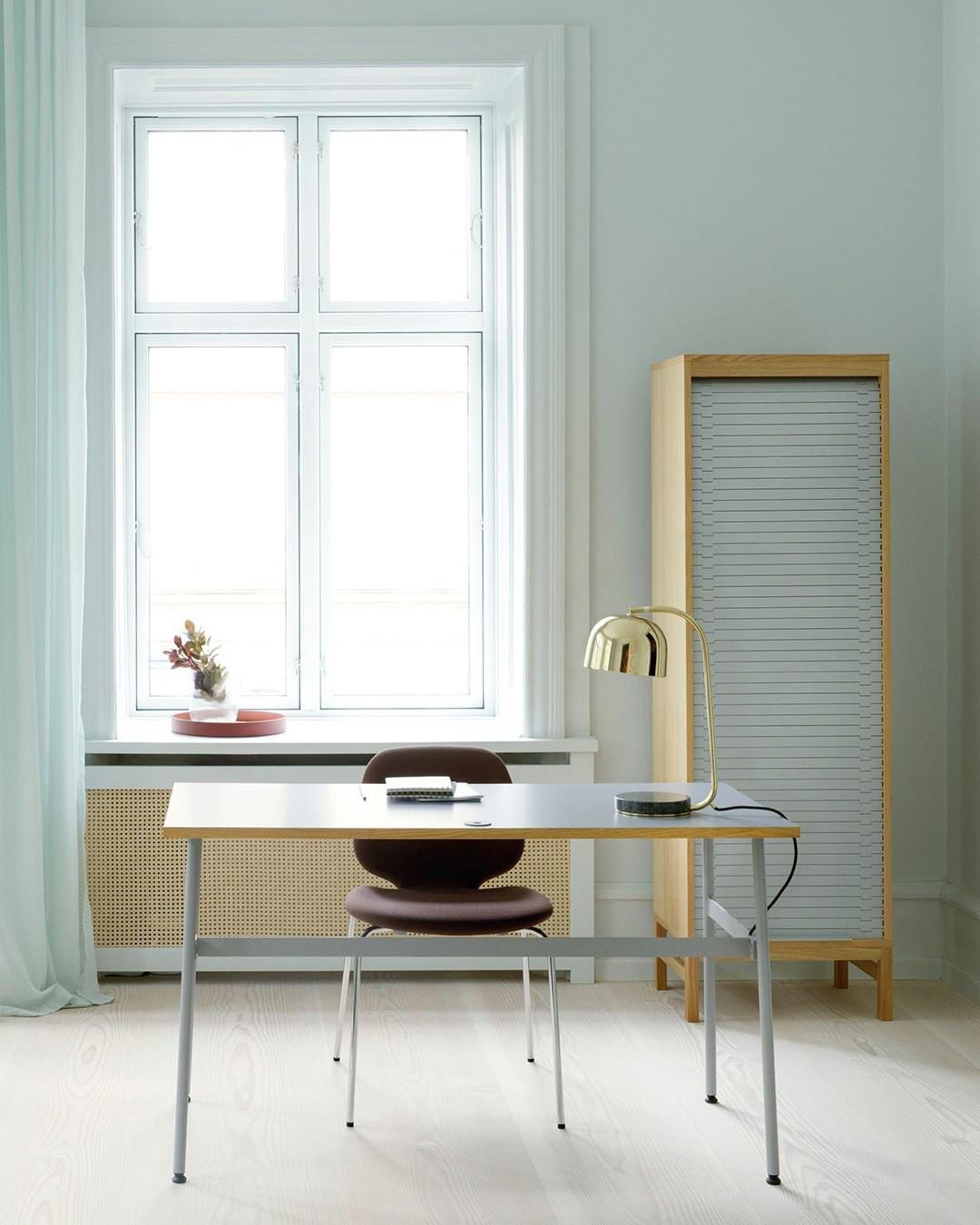 Grant Table Lamp - Blowlighting