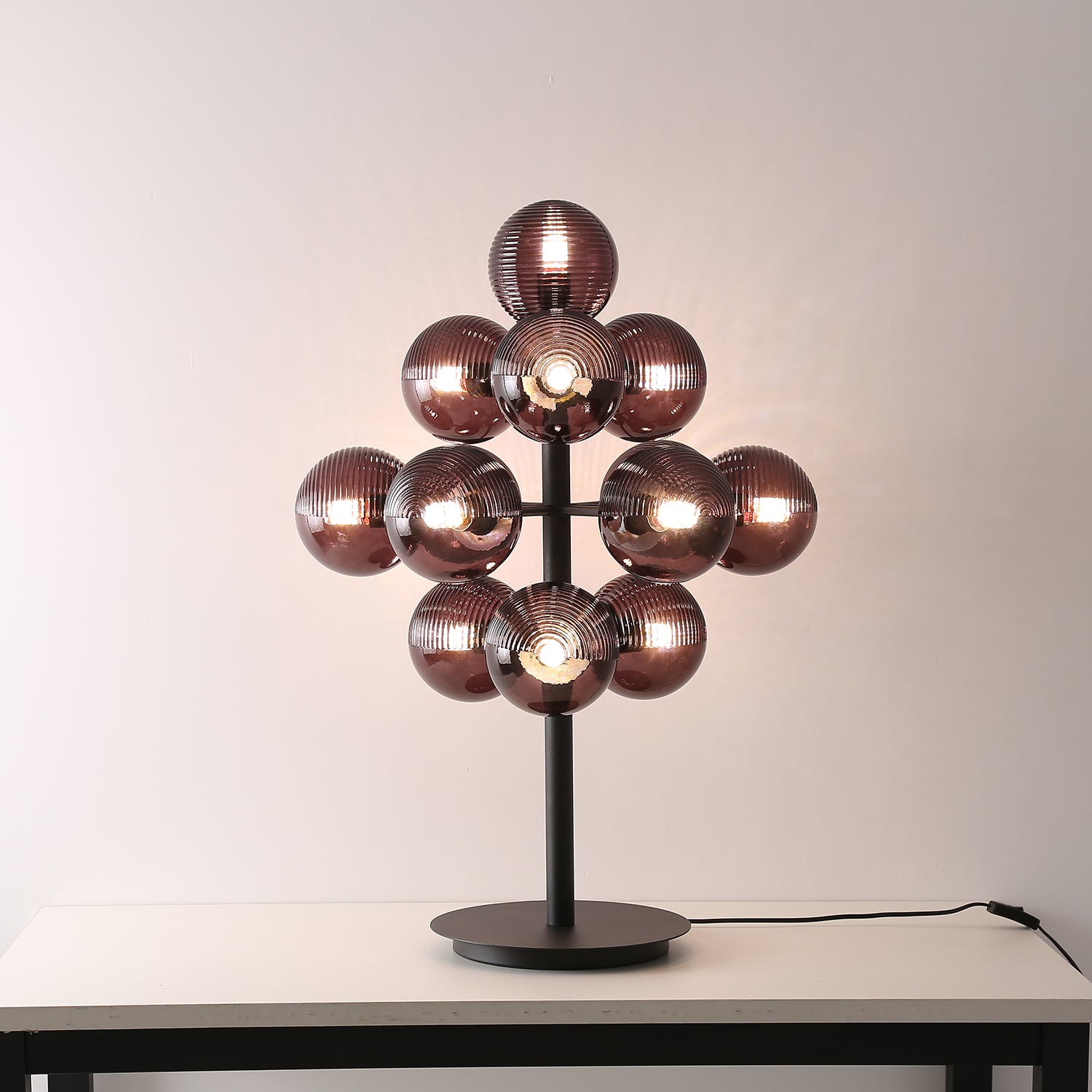 Grape Table Lamp - Blowlighting