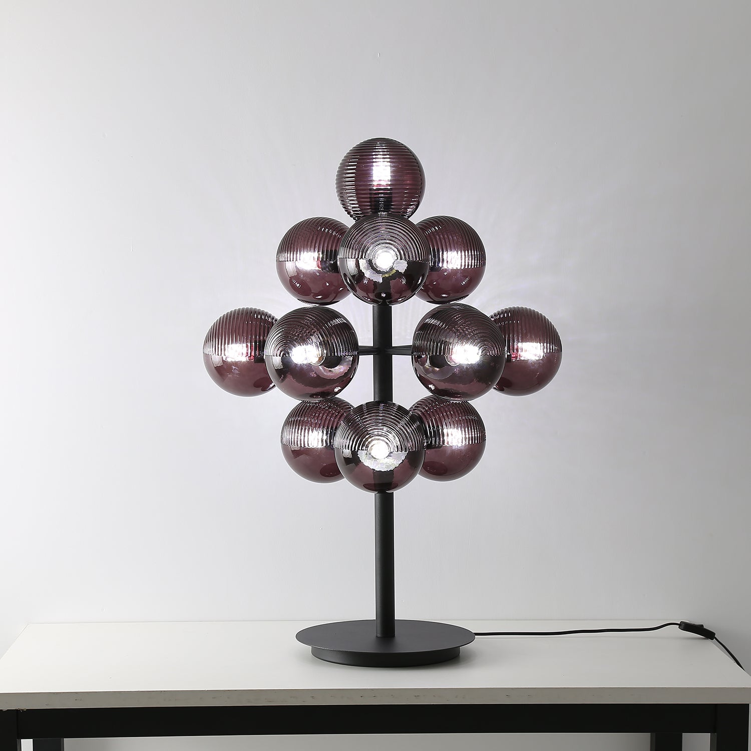 Grape Table Lamp - Blowlighting