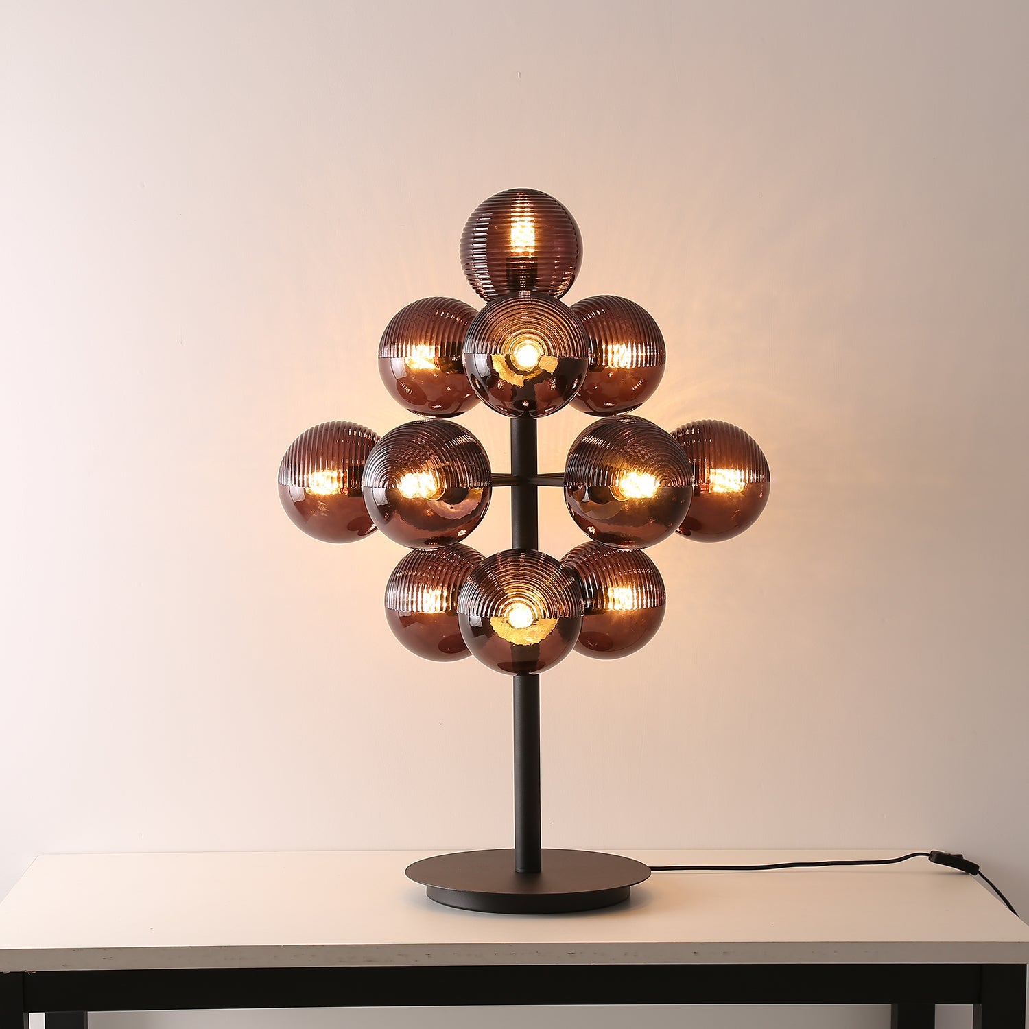 Grape Table Lamp - Blowlighting