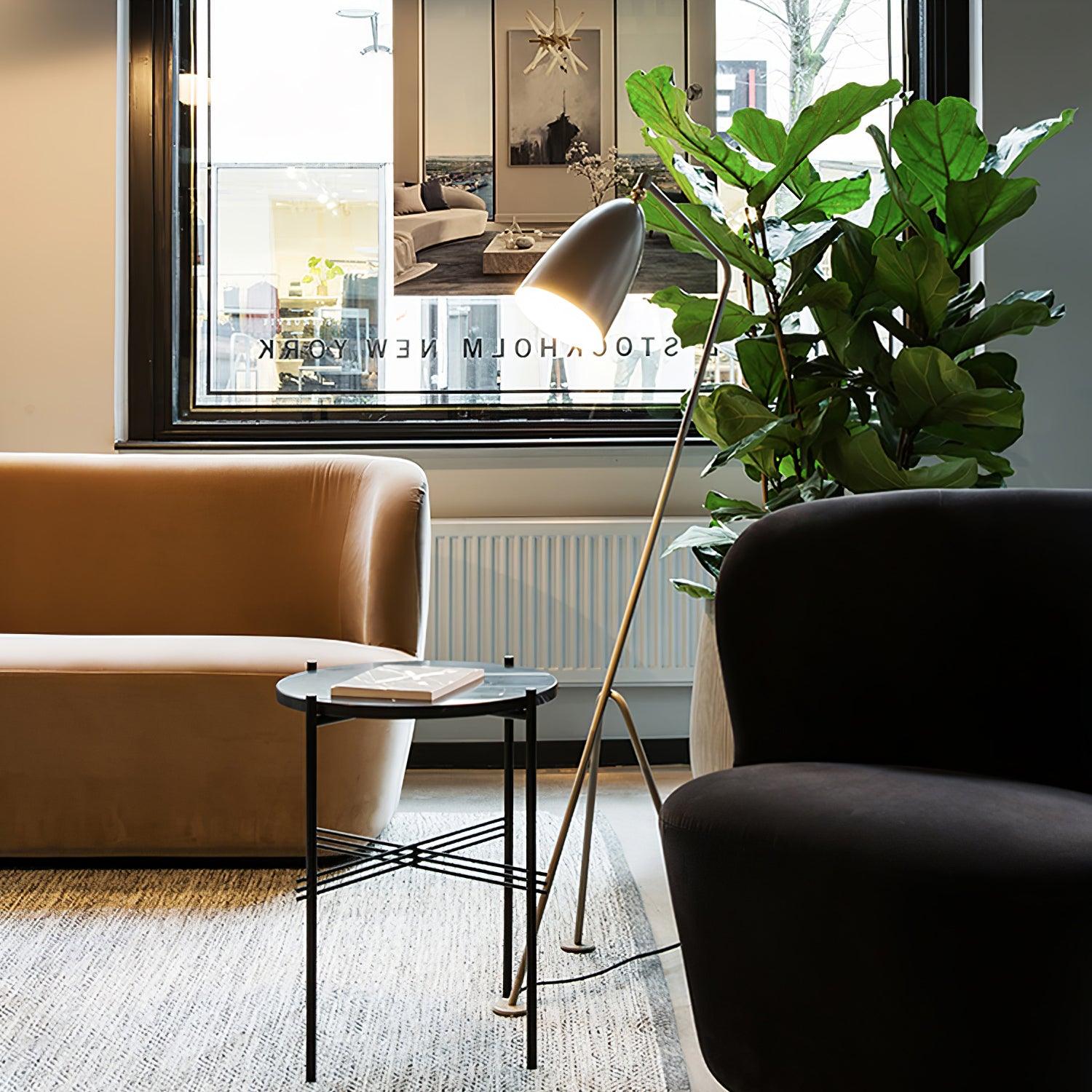 Lean Floor Lamp - Blowlighting