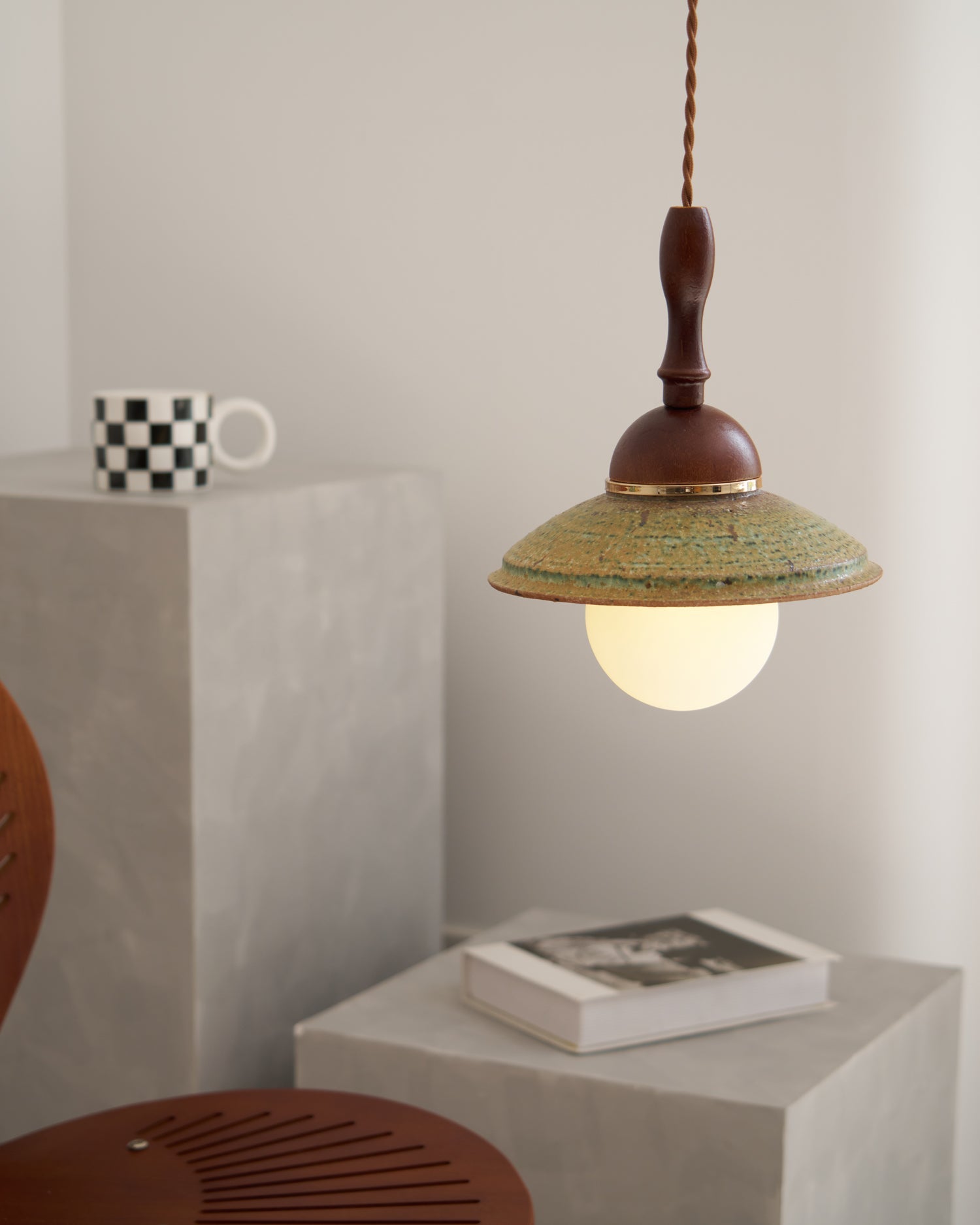 Greenfield Pendant Lamp - Blowlighting