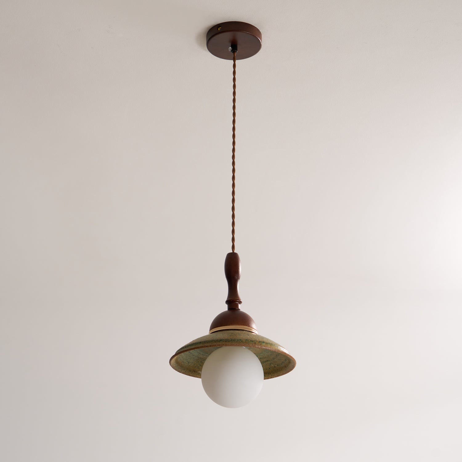 Greenfield Pendant Lamp - Blowlighting