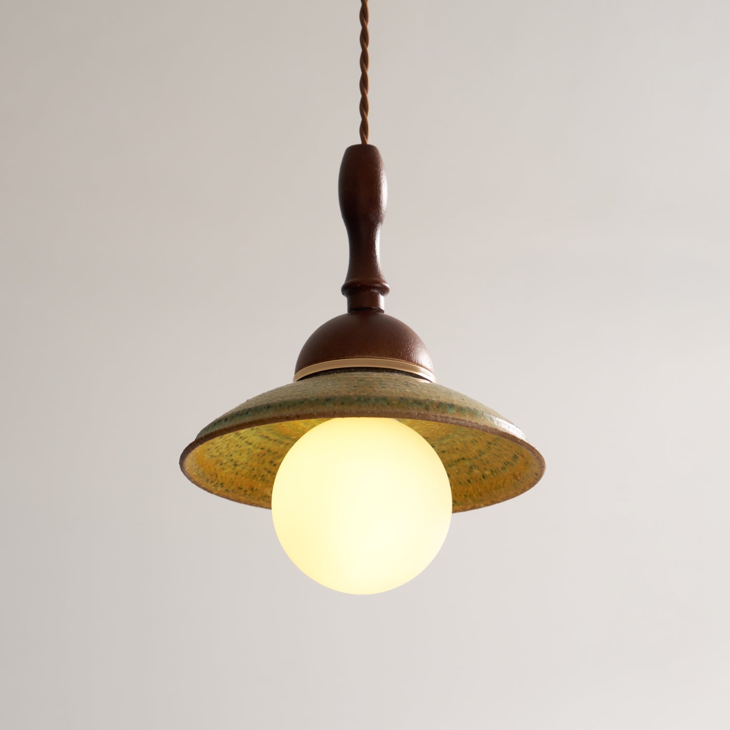 Greenfield Pendant Lamp - Blowlighting