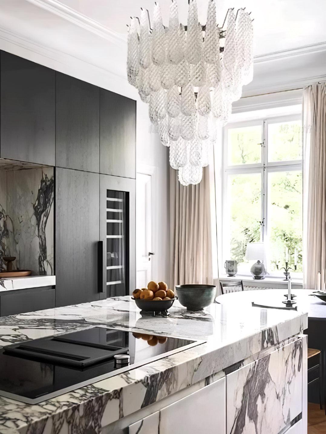 Zemaryra Glass Chandelier - Blowlighting
