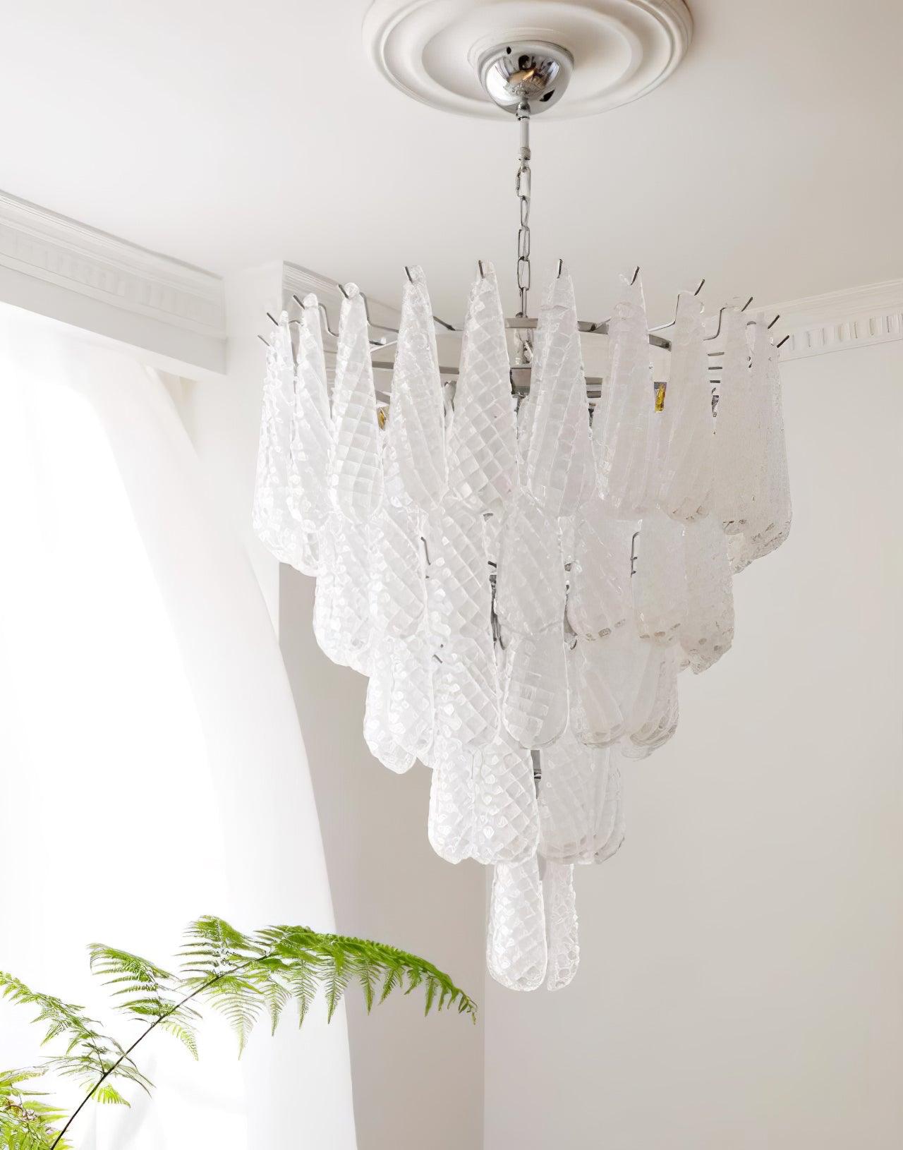 Zemaryra Glass Chandelier - Blowlighting
