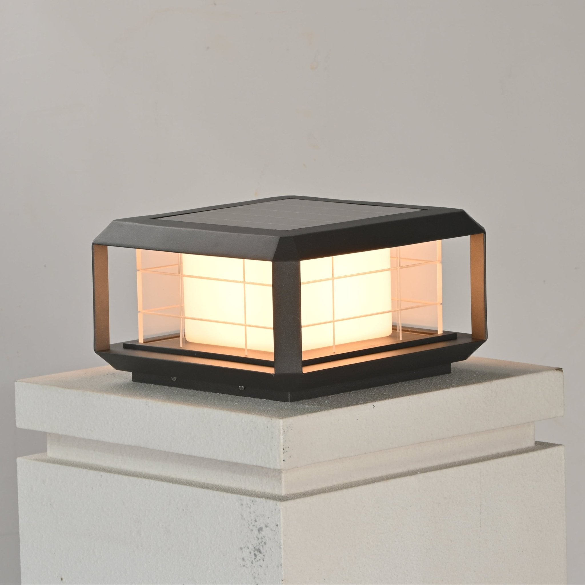 Grid Guard Solar Lantern Outdoor Lamp - Blowlighting