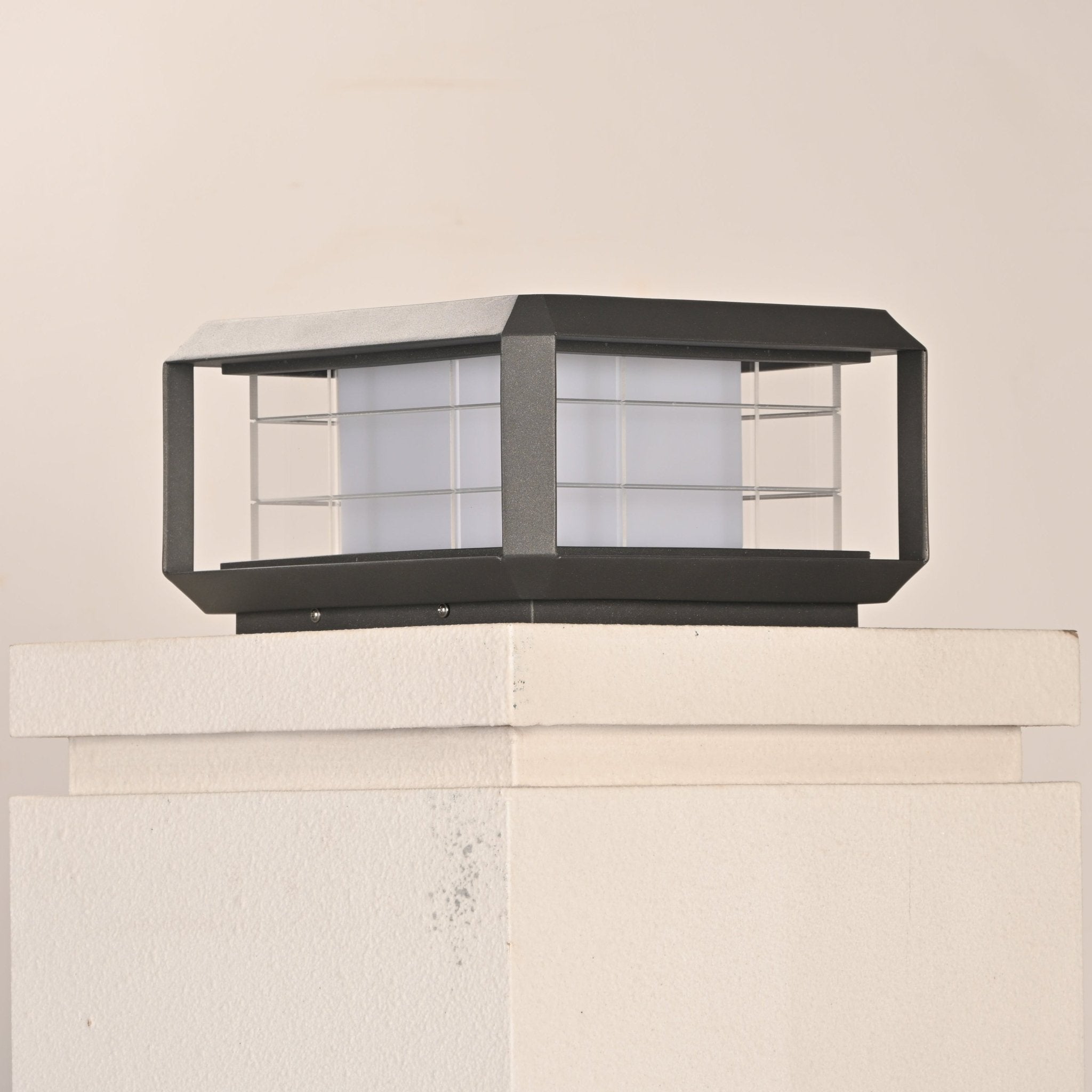 Grid Guard Solar Lantern Outdoor Lamp - Blowlighting