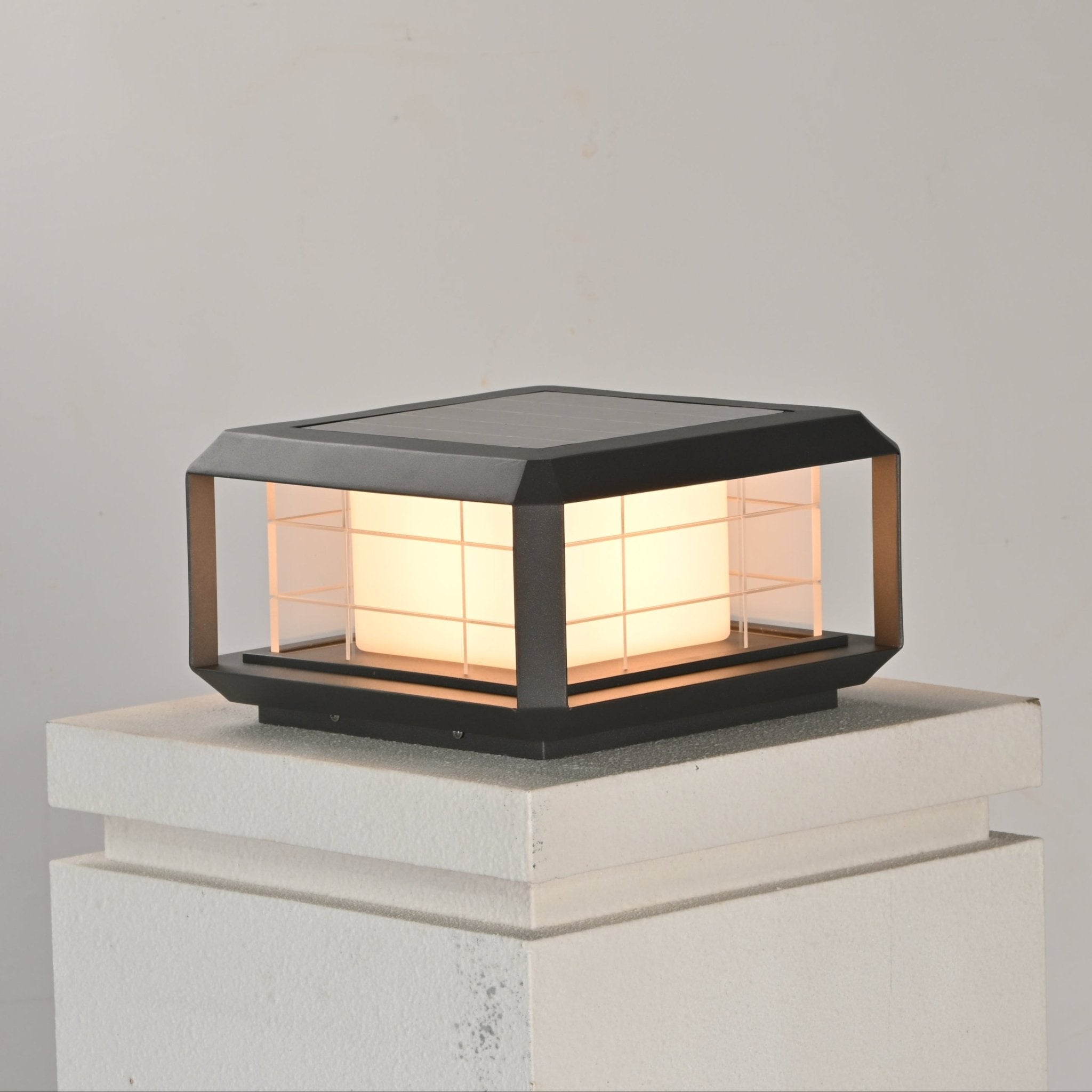 Grid Guard Solar Lantern Outdoor Lamp - Blowlighting