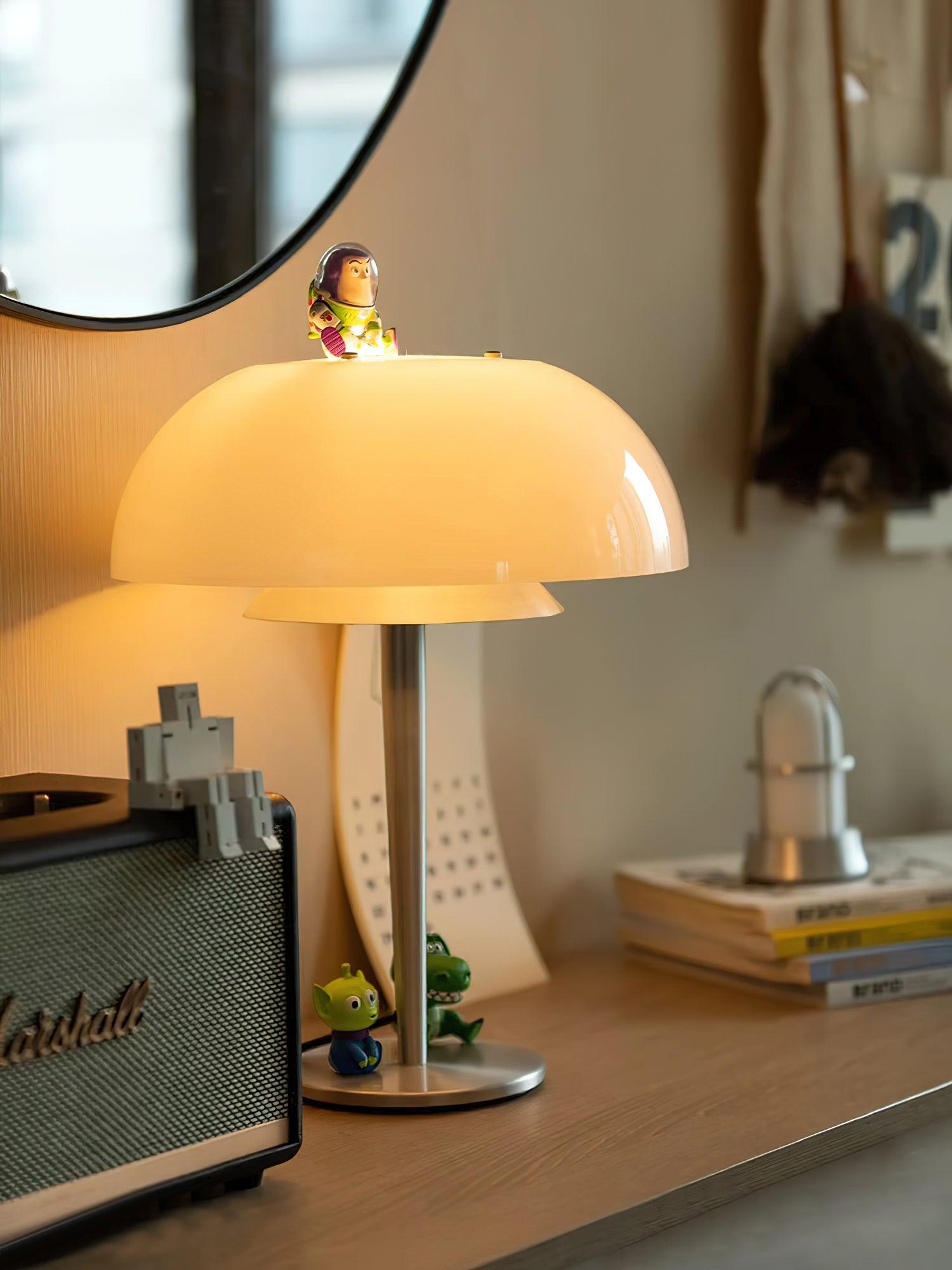 Wuzzini Table Lamp - Blowlighting