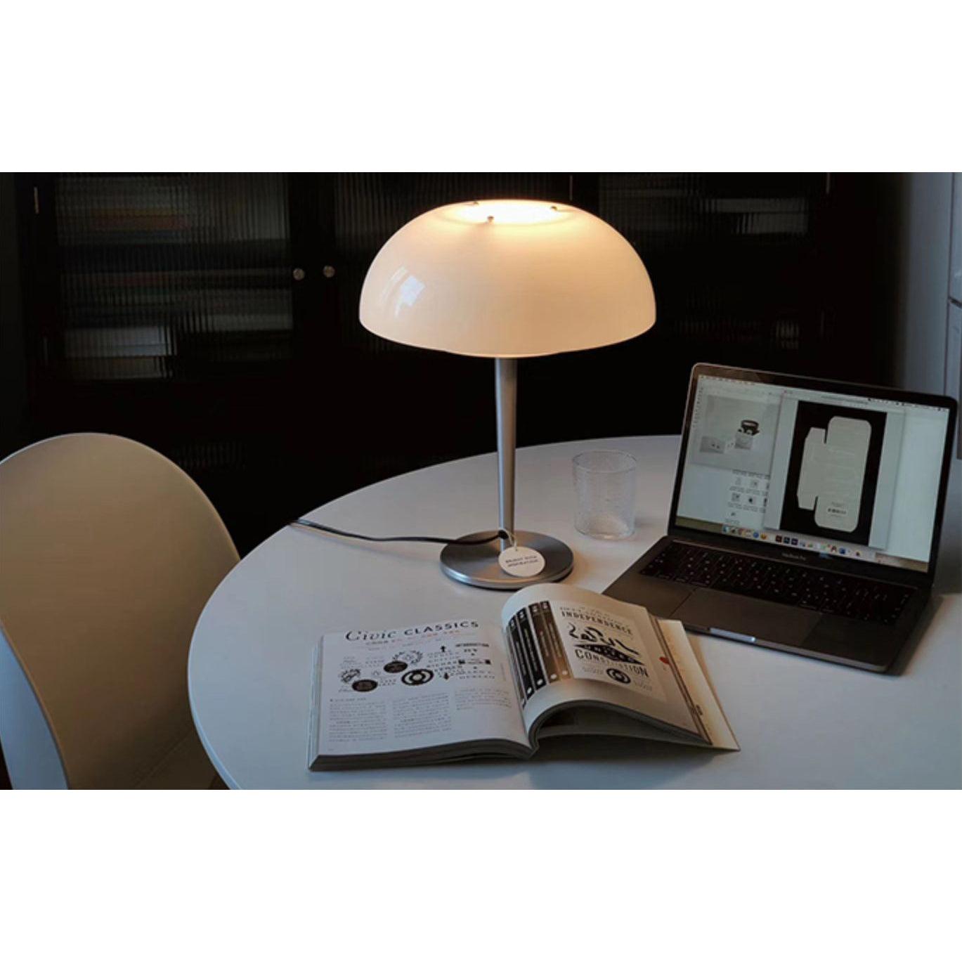 Wuzzini Table Lamp - Blowlighting