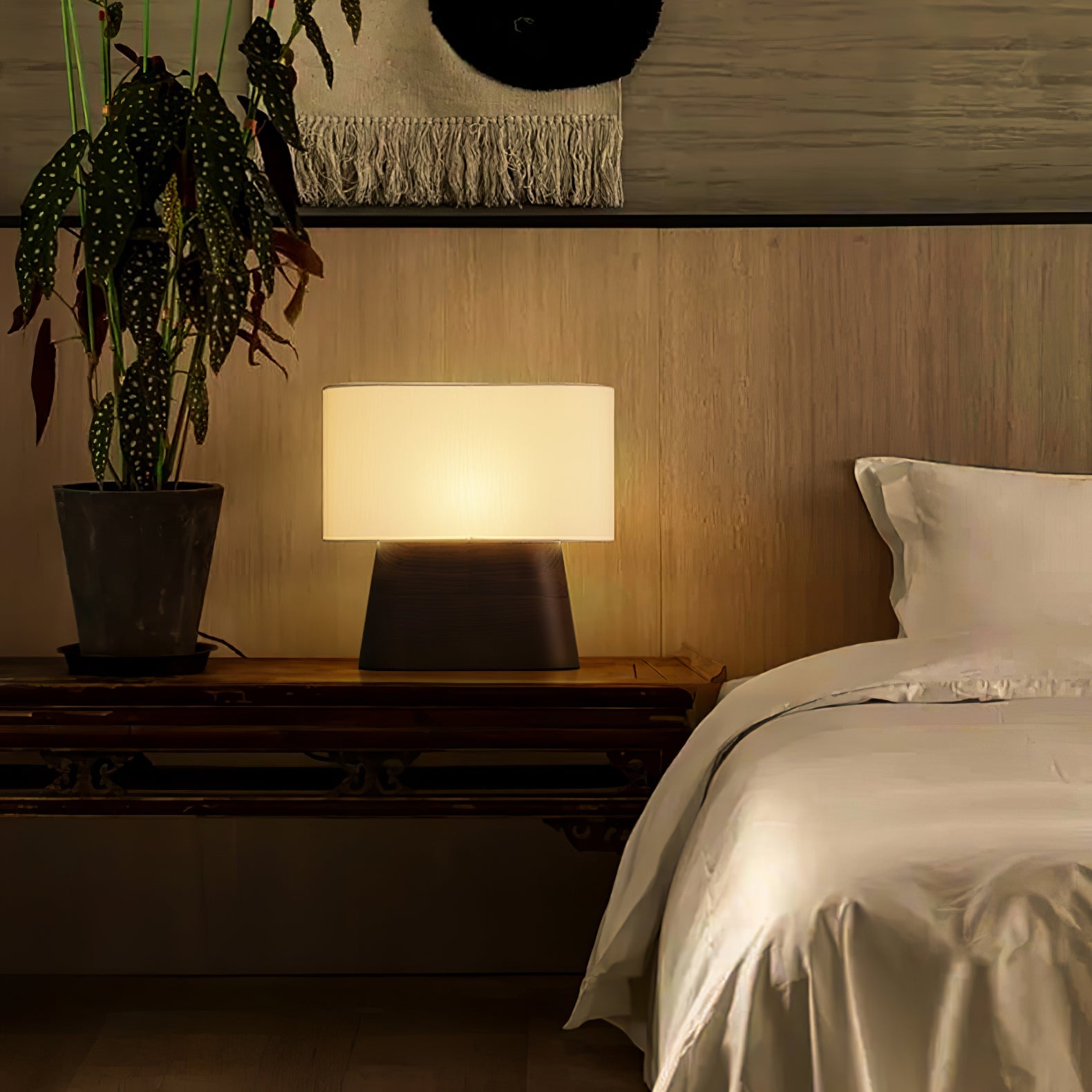 Habitat Table Lamp - Blowlighting