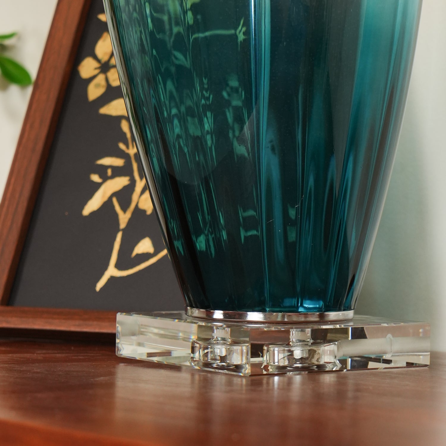 Syphae Glass Table Lamp - Blowlighting