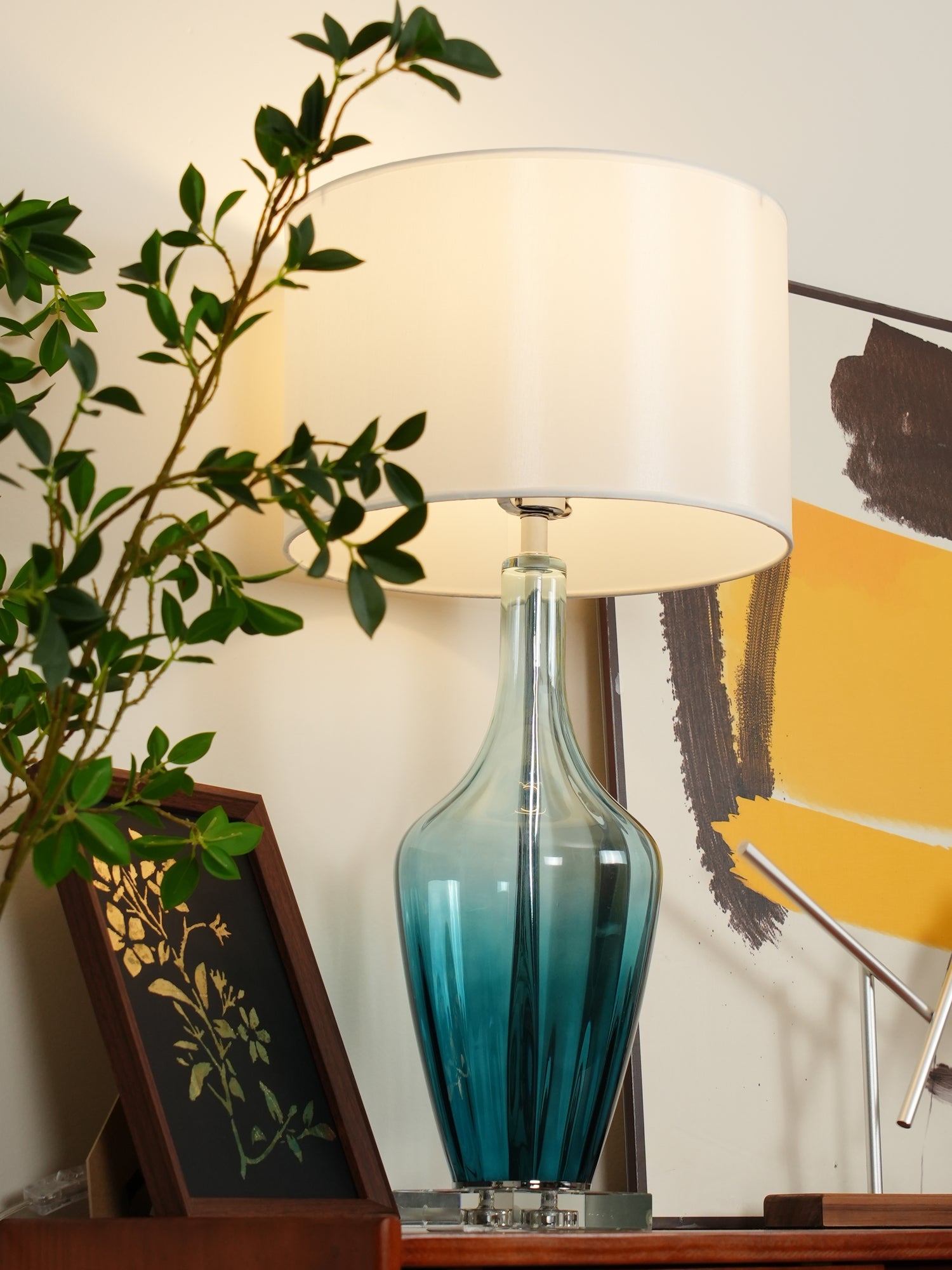 Syphae Glass Table Lamp - Blowlighting