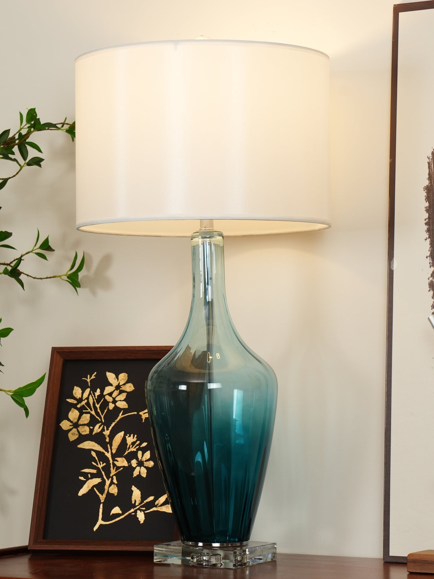 Syphae Glass Table Lamp - Blowlighting