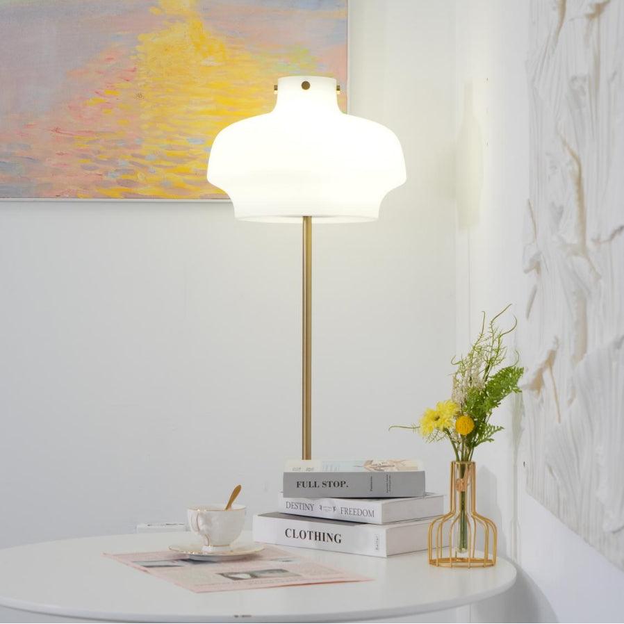 Meridian Floor Lamp - Blowlighting