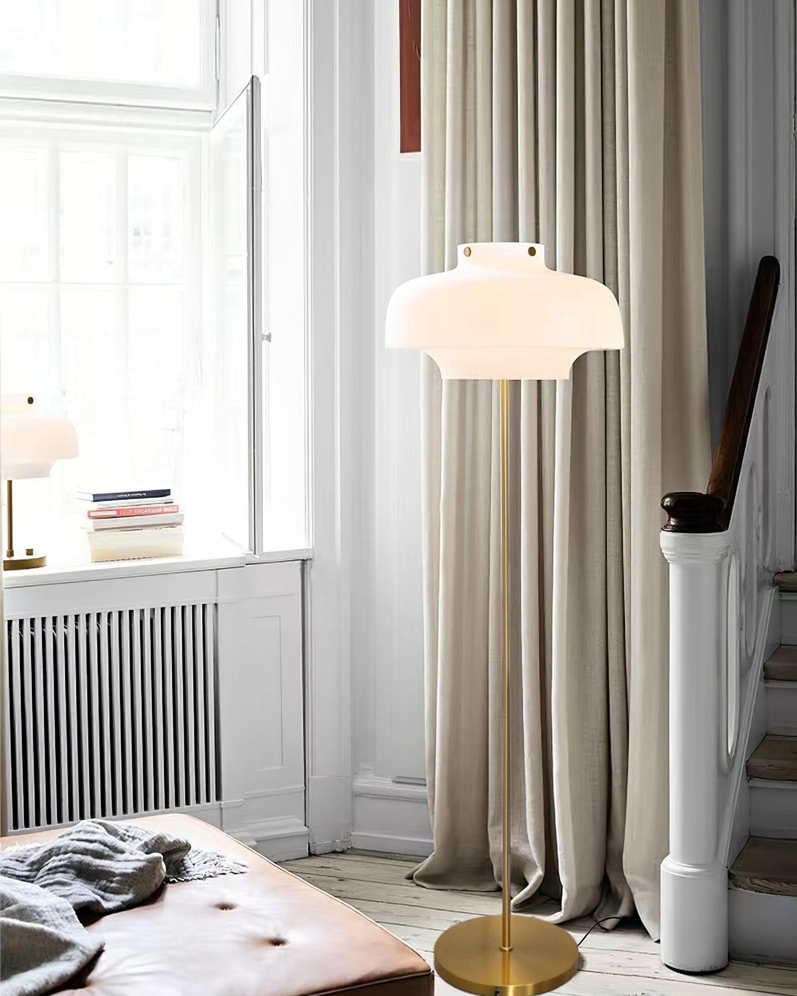 Meridian Floor Lamp - Blowlighting