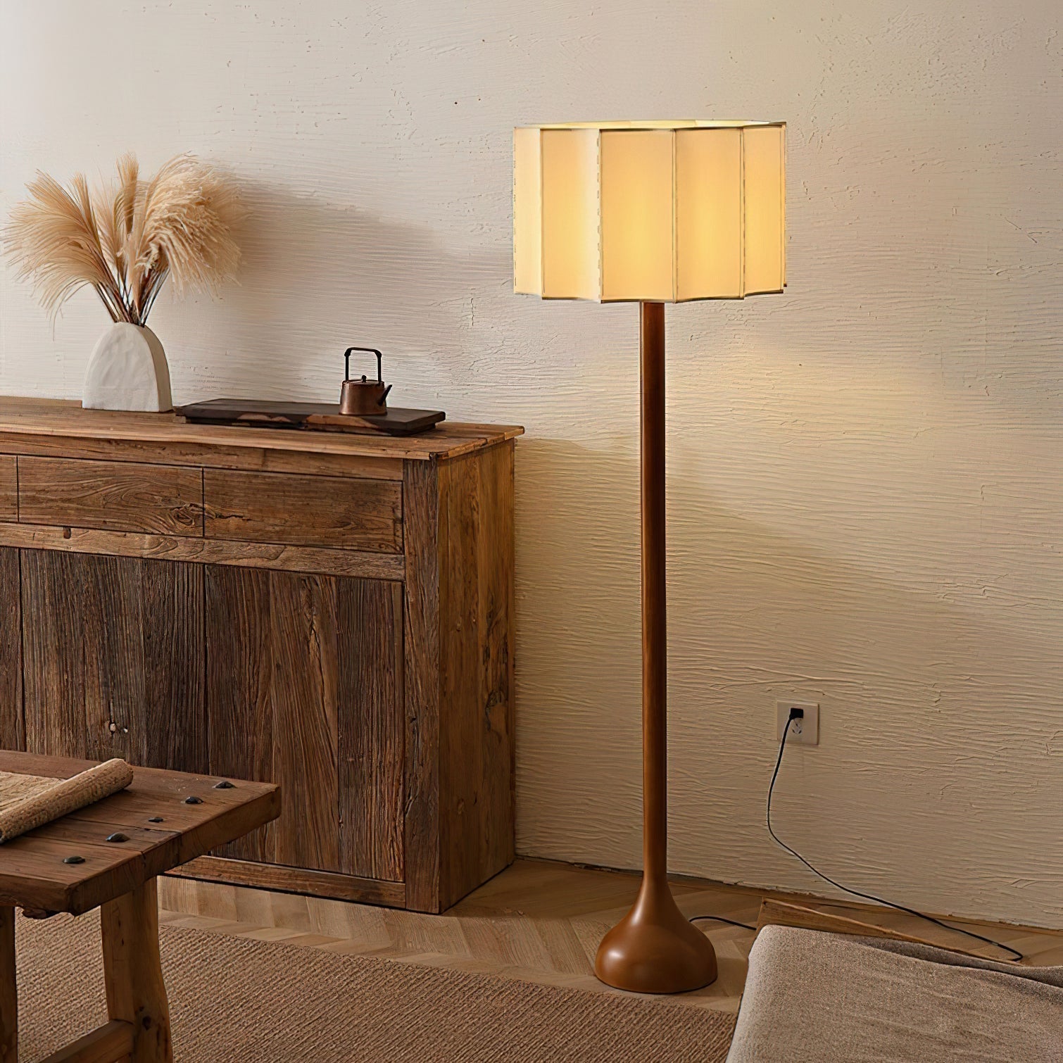 Hakka Floor Lamp - Blowlighting