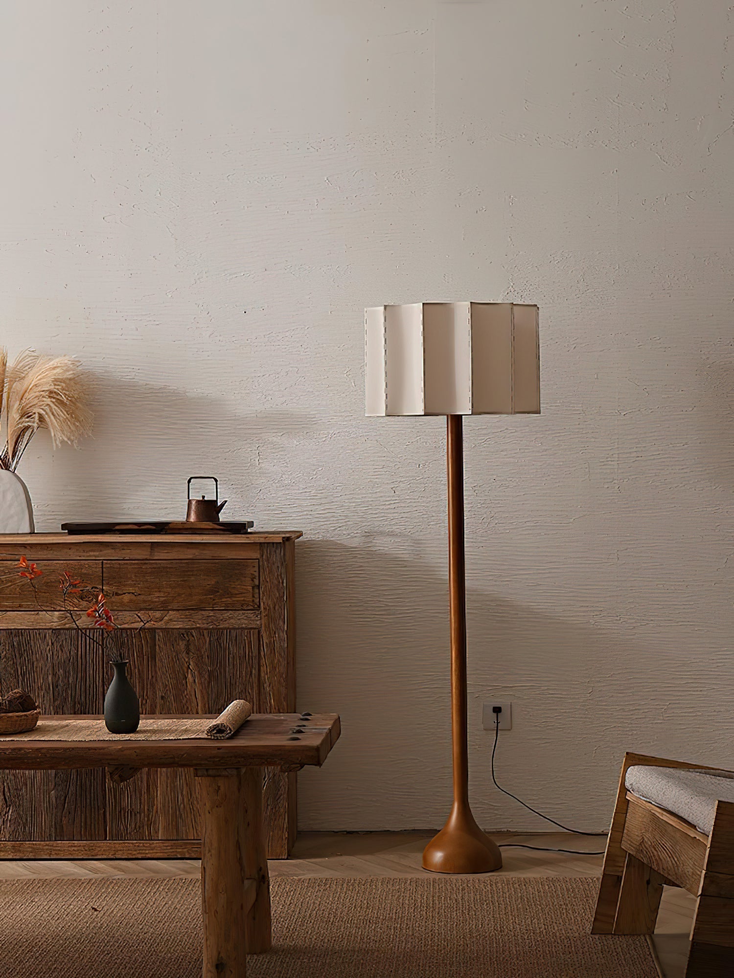 Hakka Floor Lamp - Blowlighting