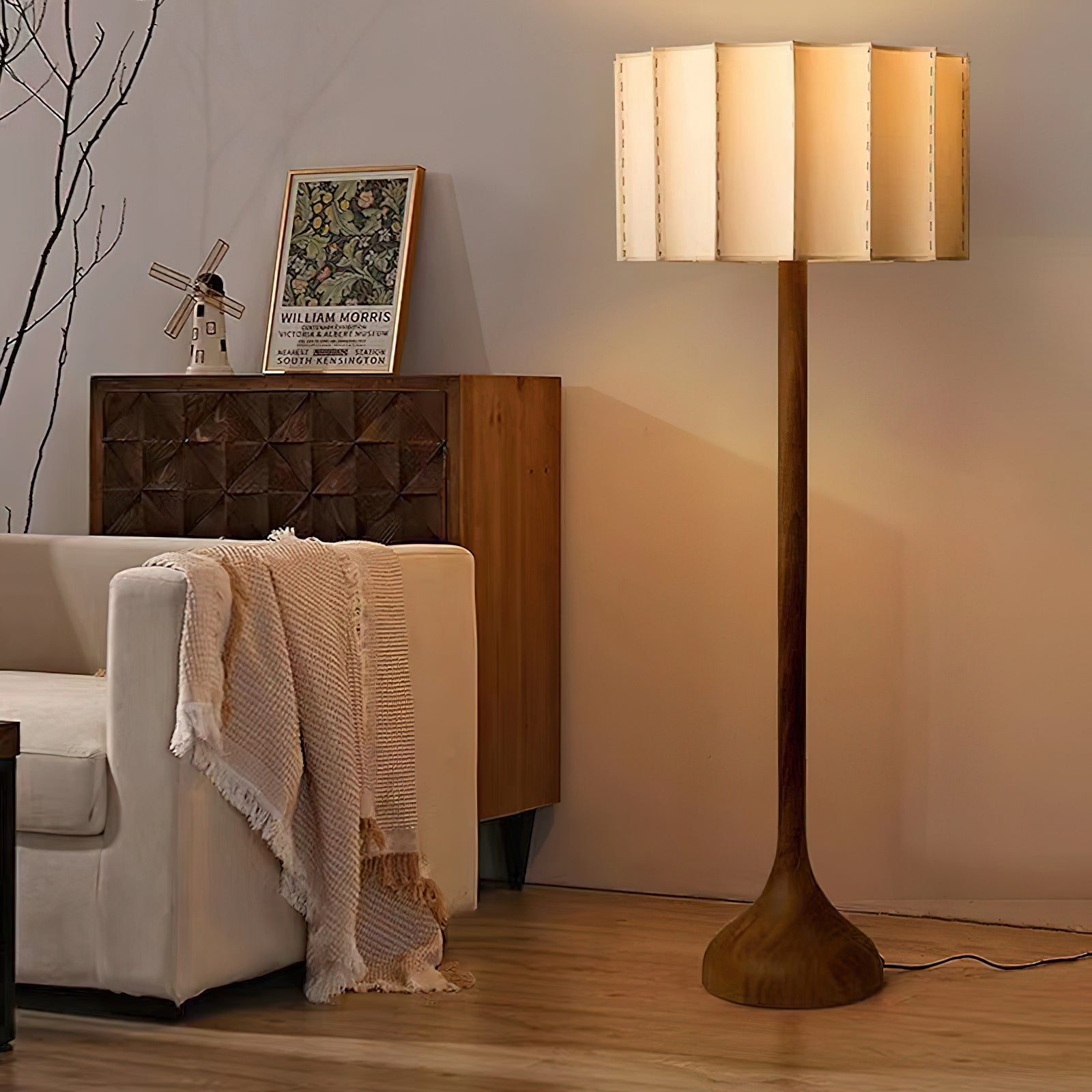 Hakka Floor Lamp - Blowlighting